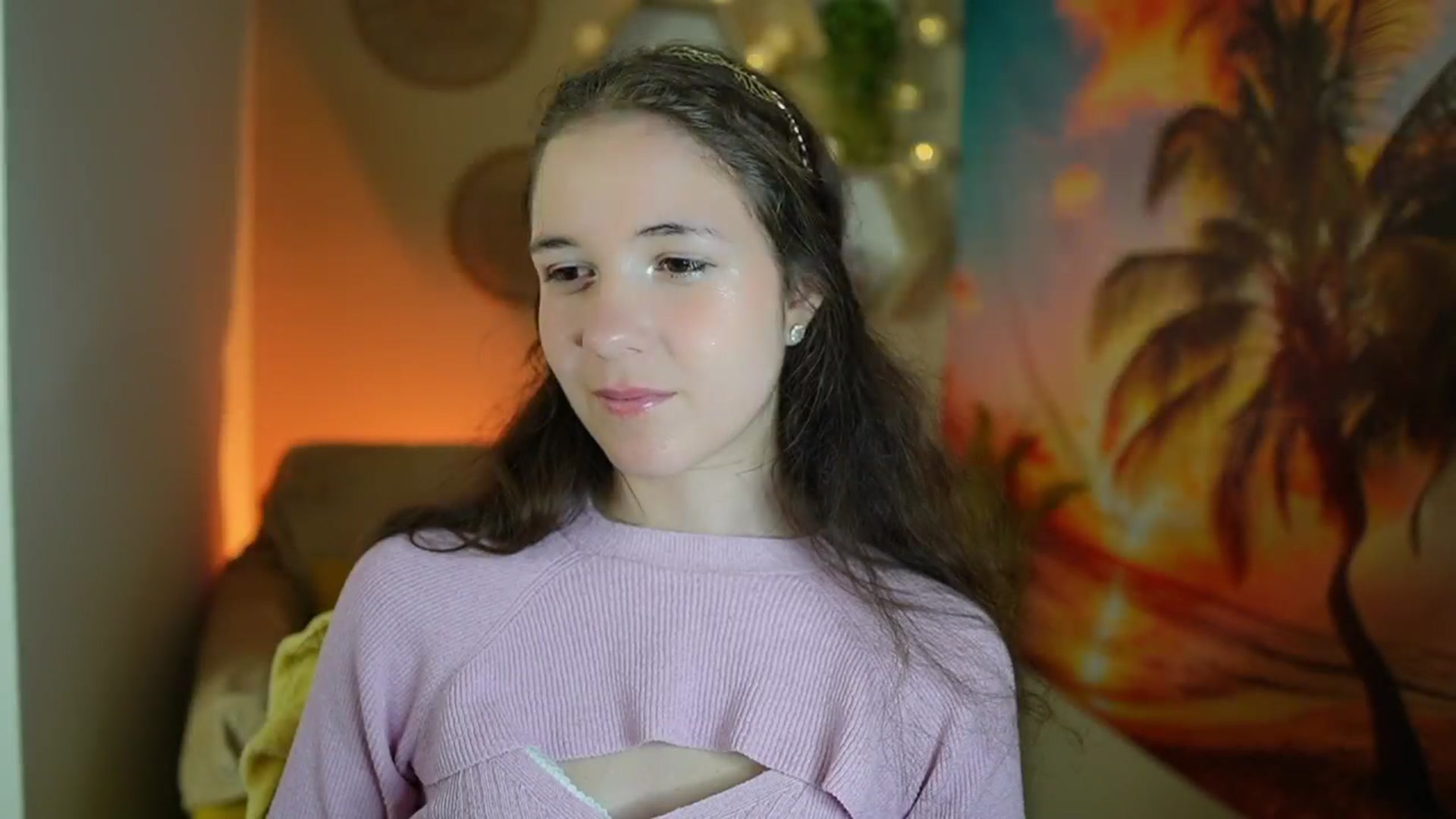 Gallery image thumbnail from Ava__Taylor_'s myfreecams stream on, 09/23/2024, 14:40 image 5 of 20