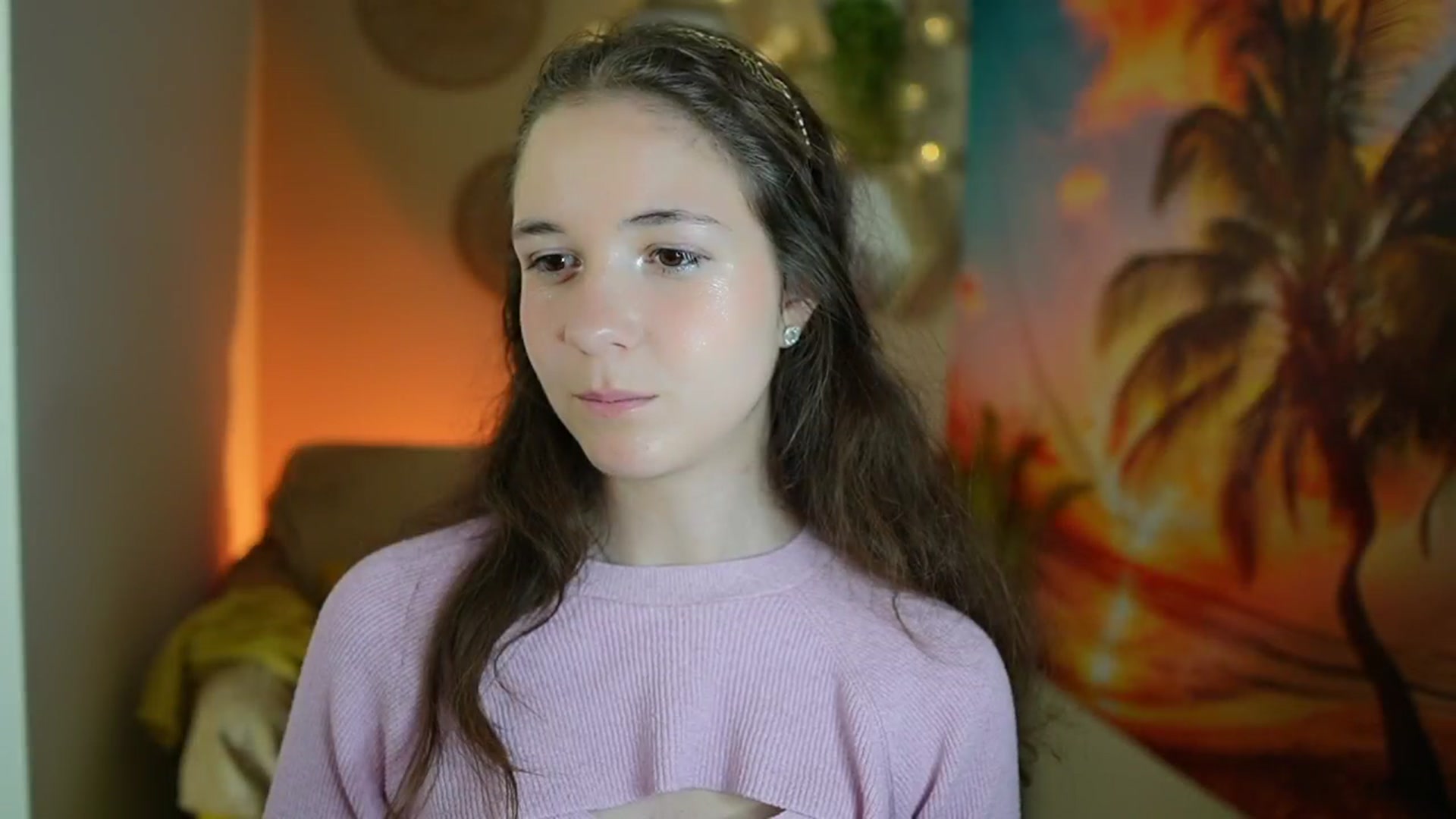 Gallery image thumbnail from Ava__Taylor_'s myfreecams stream on, 09/23/2024, 15:54 image 19 of 20