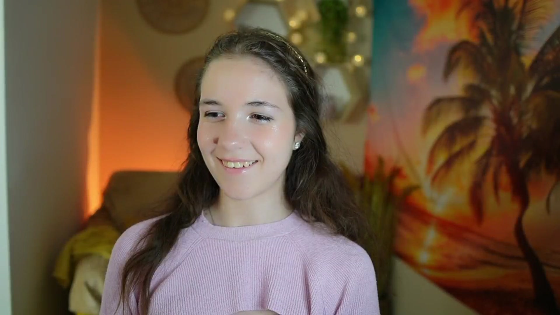 Gallery image thumbnail from Ava__Taylor_'s myfreecams stream on, 09/23/2024, 15:54 image 5 of 20
