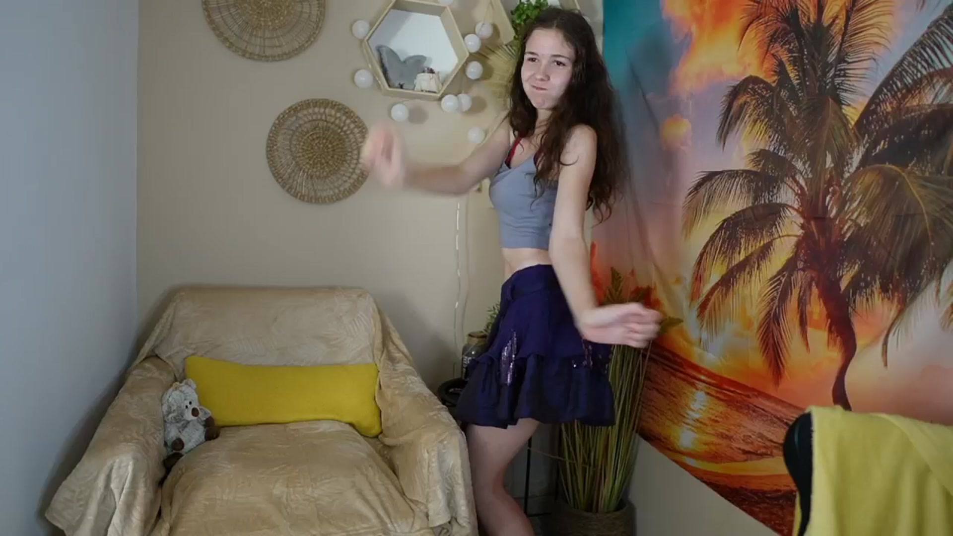 Gallery image thumbnail from Ava__Taylor_'s myfreecams stream on, 10/21/2024, 14:01 image 15 of 20