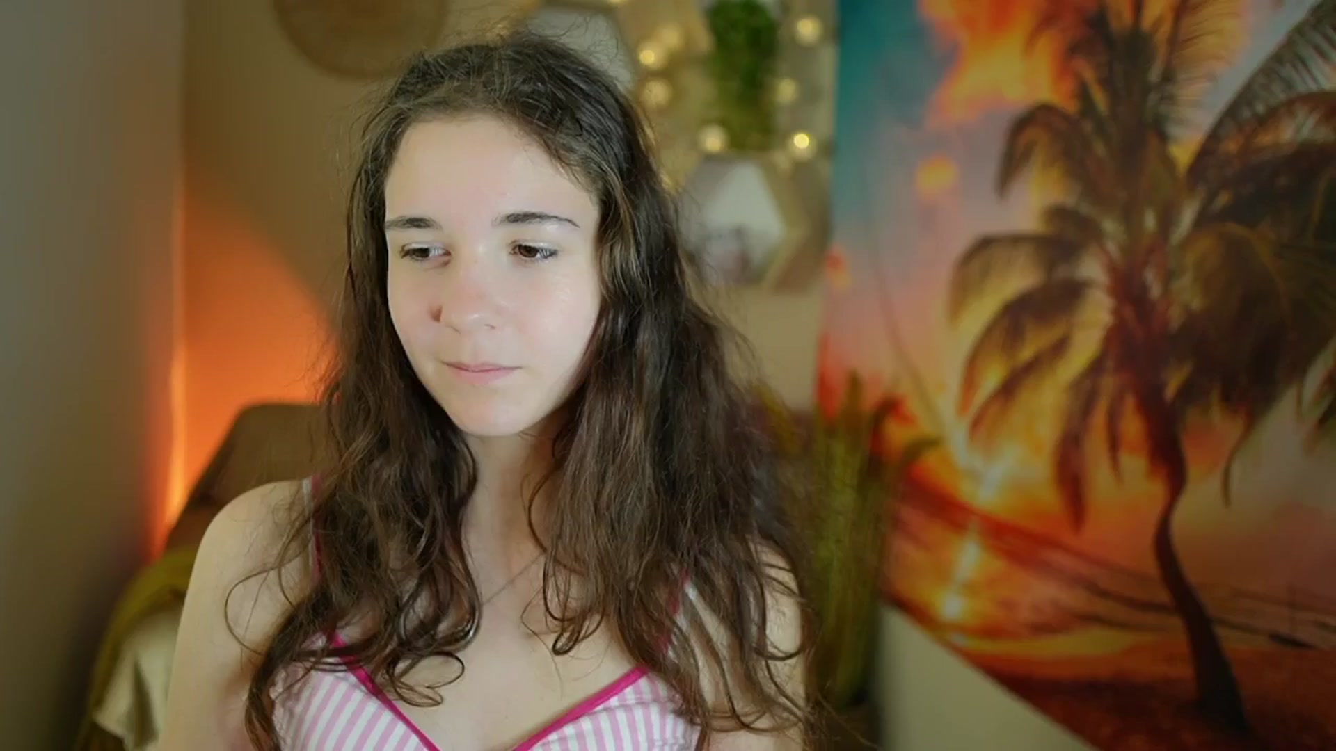 Gallery image thumbnail from Ava__Taylor_'s myfreecams stream on, 10/26/2024, 08:35 image 16 of 20