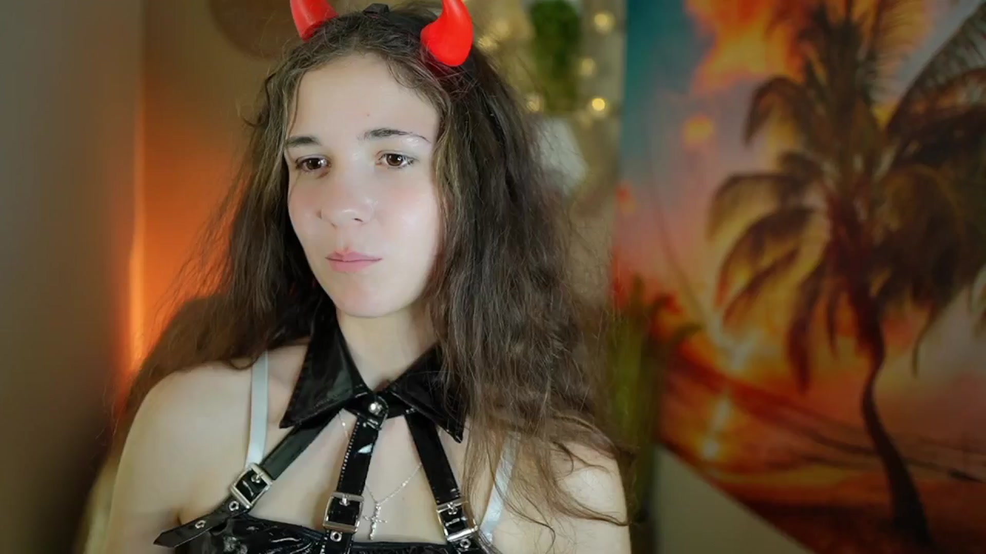 Gallery image thumbnail from Ava__Taylor_'s myfreecams stream on, 10/31/2024, 20:21 image 13 of 20