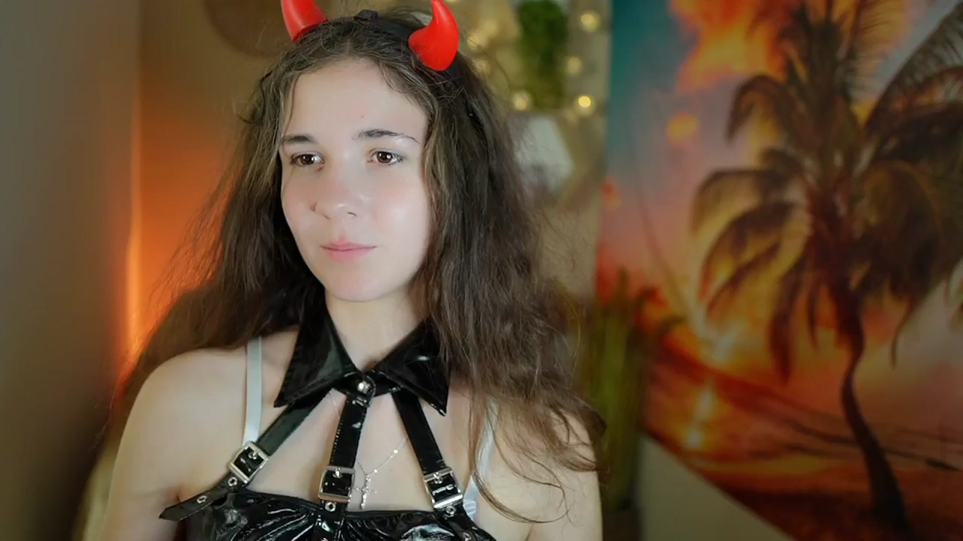 Gallery image thumbnail from Ava__Taylor_'s myfreecams stream on, 10/31/2024, 20:21 image 12 of 20