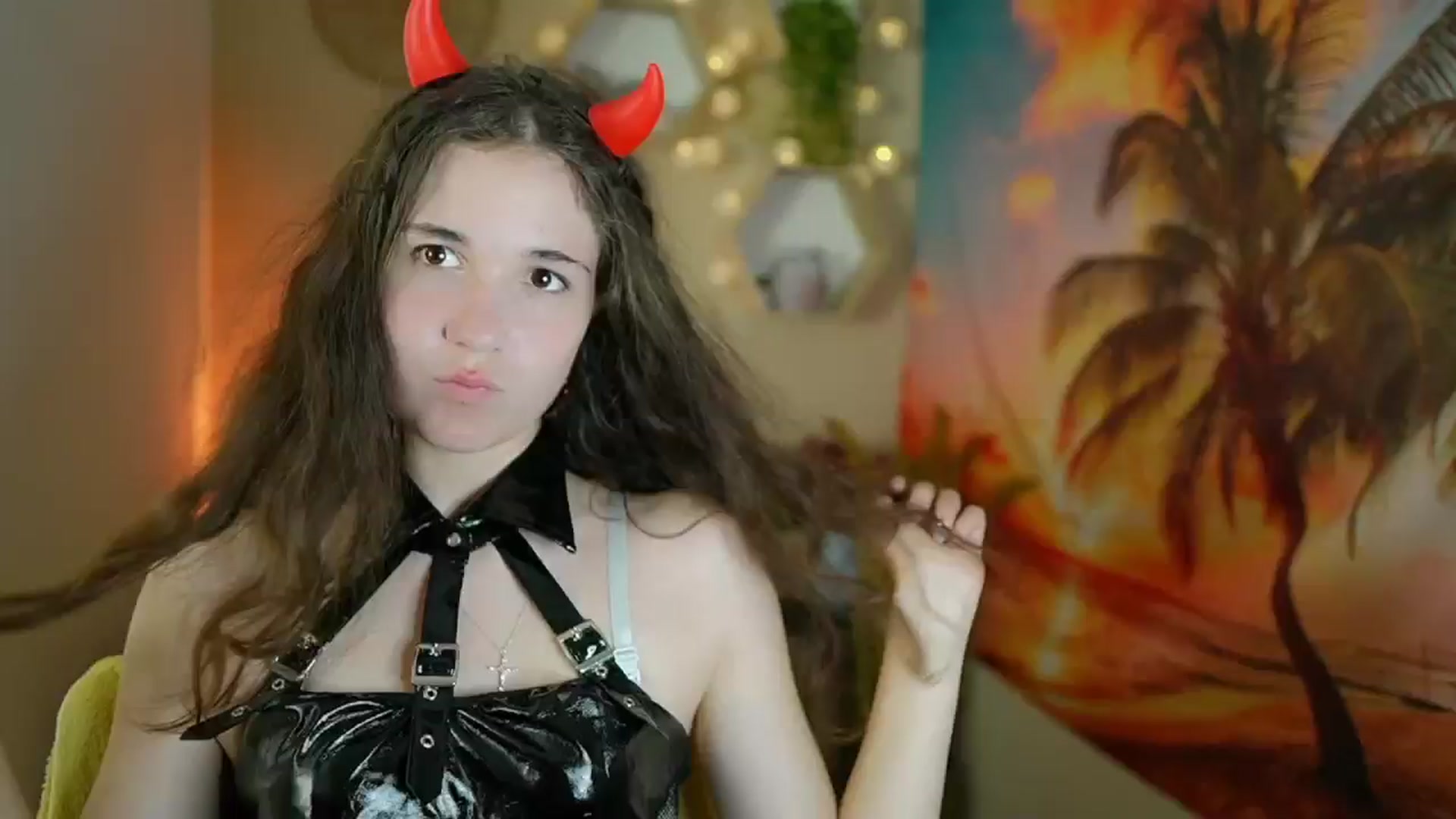 Gallery image thumbnail from Ava__Taylor_'s myfreecams stream on, 10/31/2024, 20:21 image 2 of 20