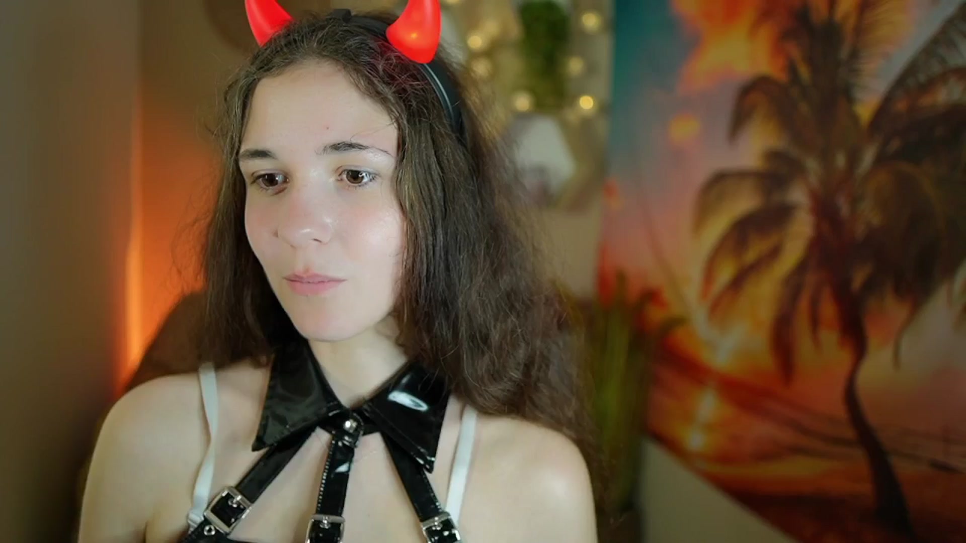 Gallery image thumbnail from Ava__Taylor_'s myfreecams stream on, 10/31/2024, 22:36 image 6 of 20