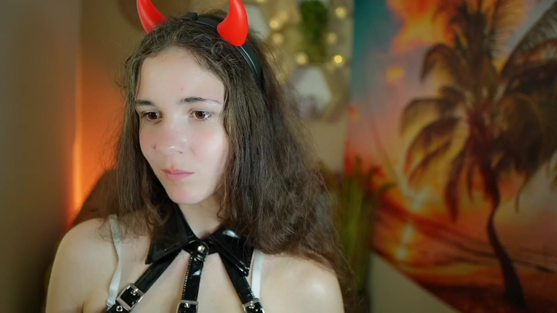 Gallery image thumbnail from Ava__Taylor_'s myfreecams stream on, 10/31/2024, 22:36 image 11 of 20