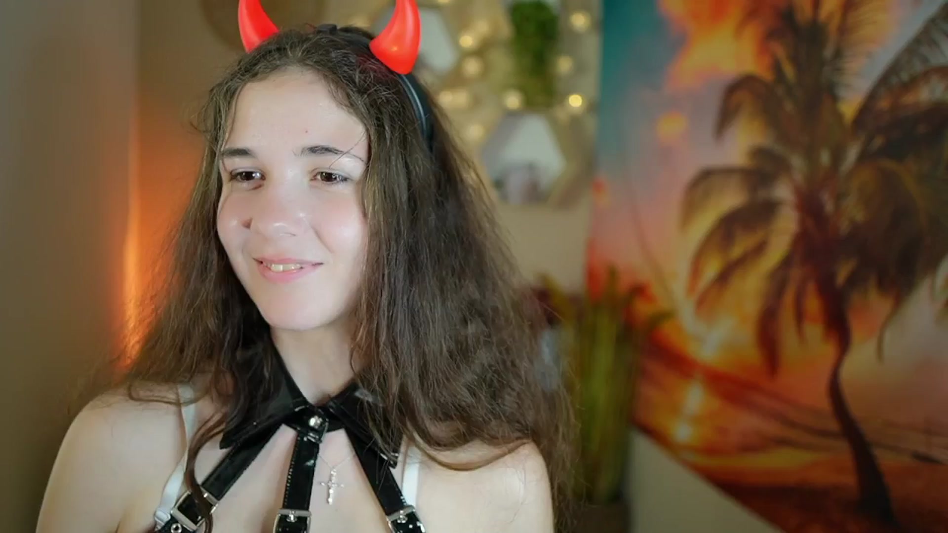 Gallery image thumbnail from Ava__Taylor_'s myfreecams stream on, 10/31/2024, 22:36 image 20 of 20