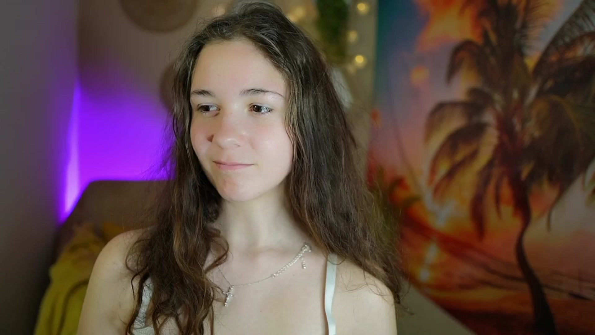 Gallery image thumbnail from Ava__Taylor_'s myfreecams stream on, 11/13/2024, 16:02 image 12 of 20