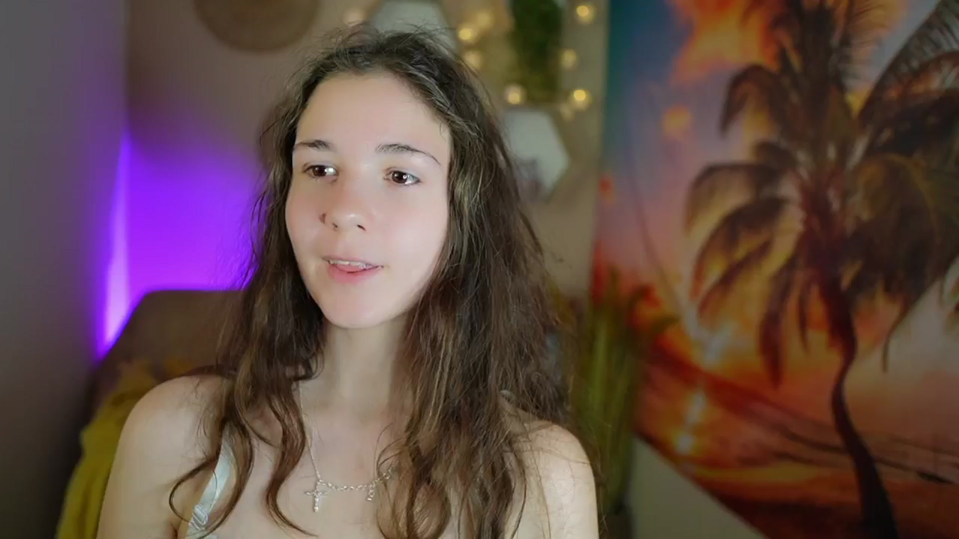 Gallery image thumbnail from Ava__Taylor_'s myfreecams stream on, 11/13/2024, 16:02 image 17 of 20