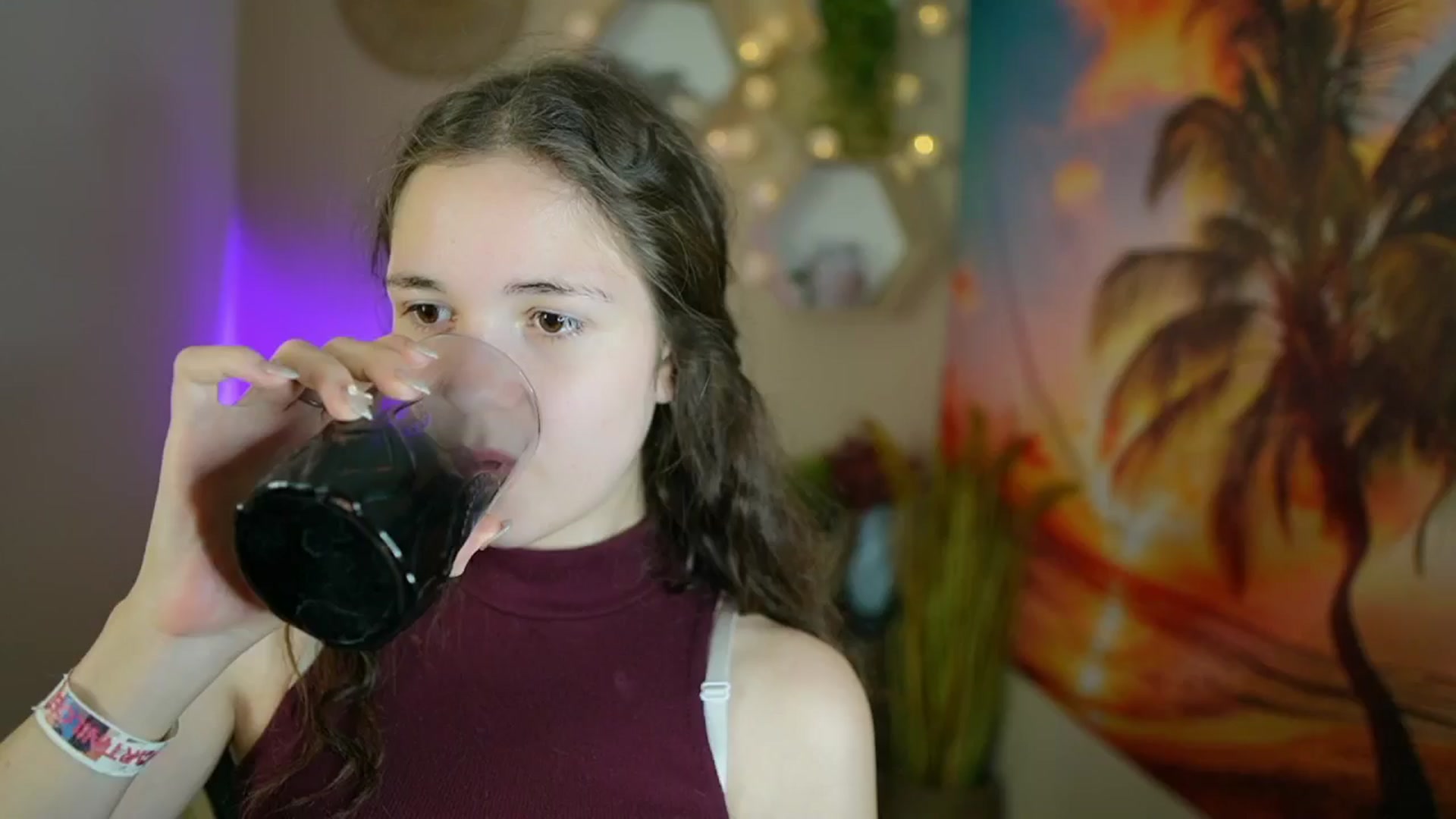 Gallery image thumbnail from Ava__Taylor_'s myfreecams stream on, 11/14/2024, 14:59 image 15 of 20
