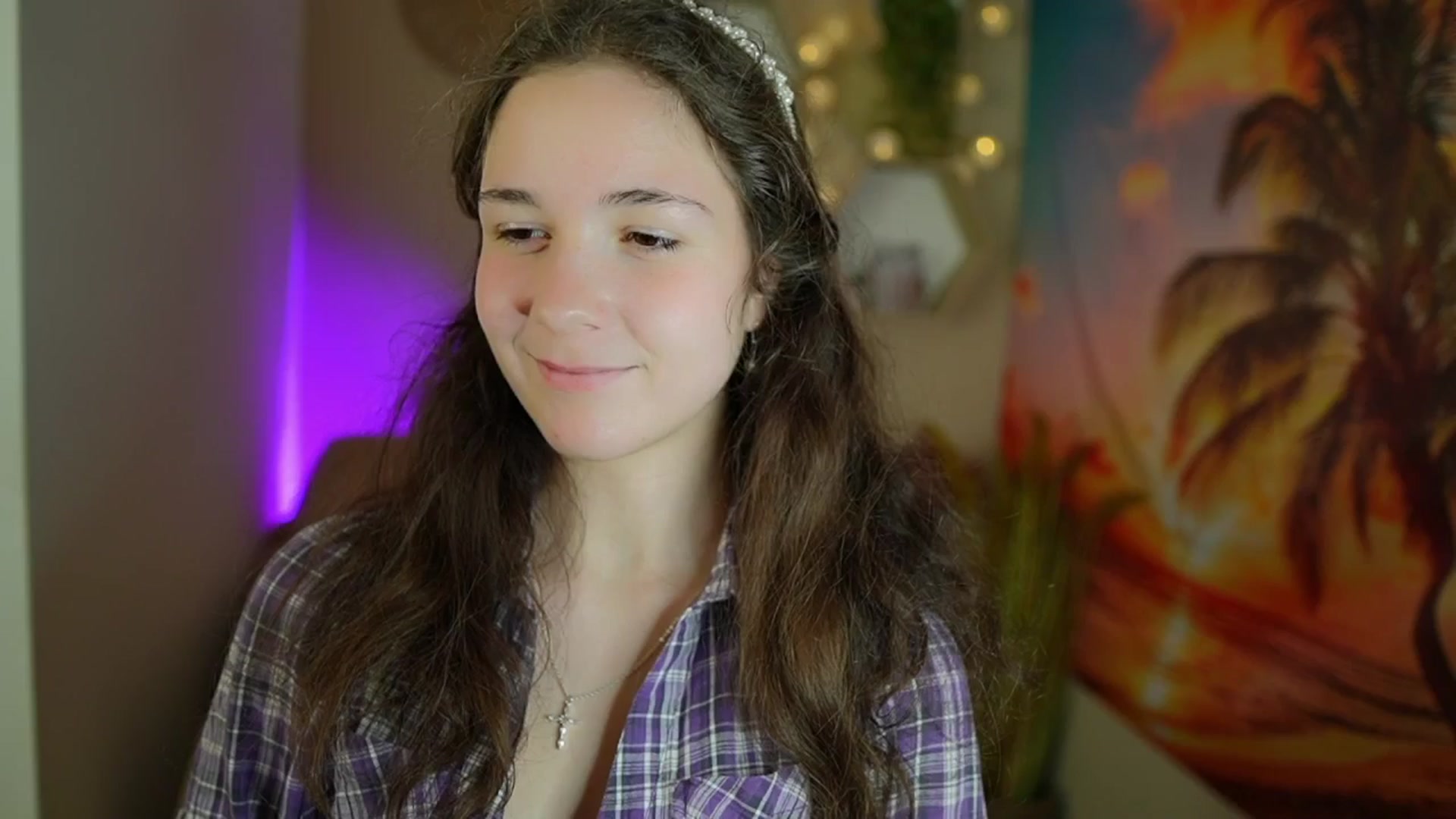 Gallery image thumbnail from Ava__Taylor_'s myfreecams stream on, 11/18/2024, 16:25 image 7 of 20
