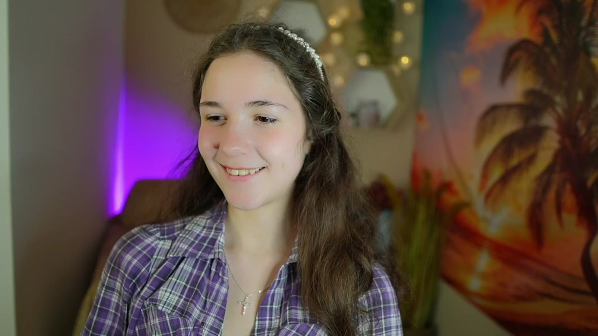 Gallery image thumbnail from Ava__Taylor_'s myfreecams stream on, 11/18/2024, 16:25 image 18 of 20