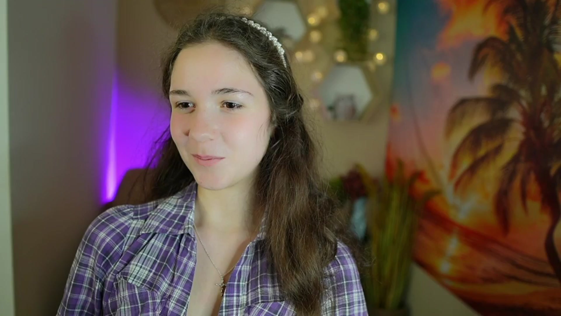 Gallery image thumbnail from Ava__Taylor_'s myfreecams stream on, 11/18/2024, 16:25 image 13 of 20