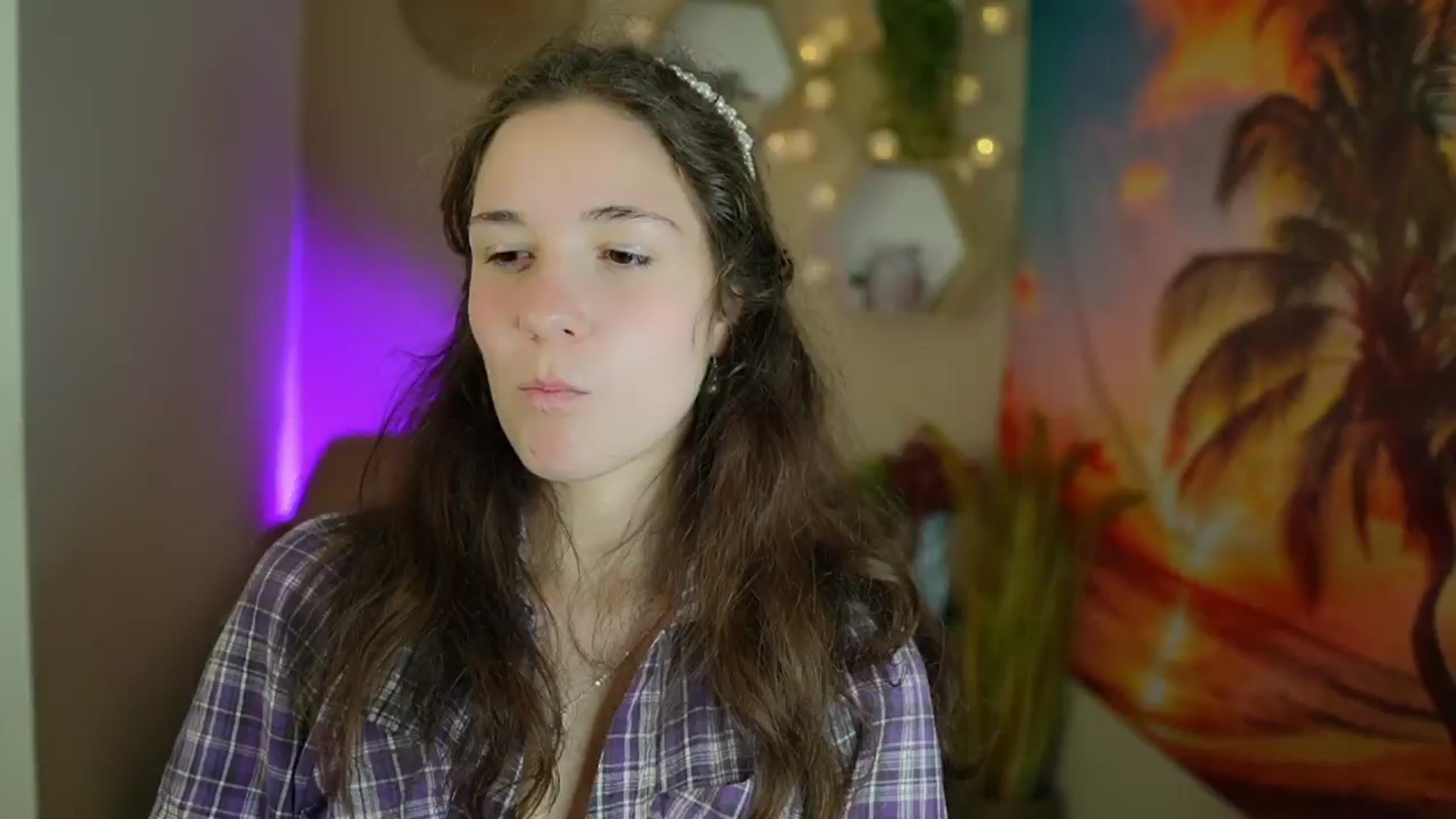 Gallery image thumbnail from Ava__Taylor_'s myfreecams stream on, 11/18/2024, 16:25 image 6 of 20