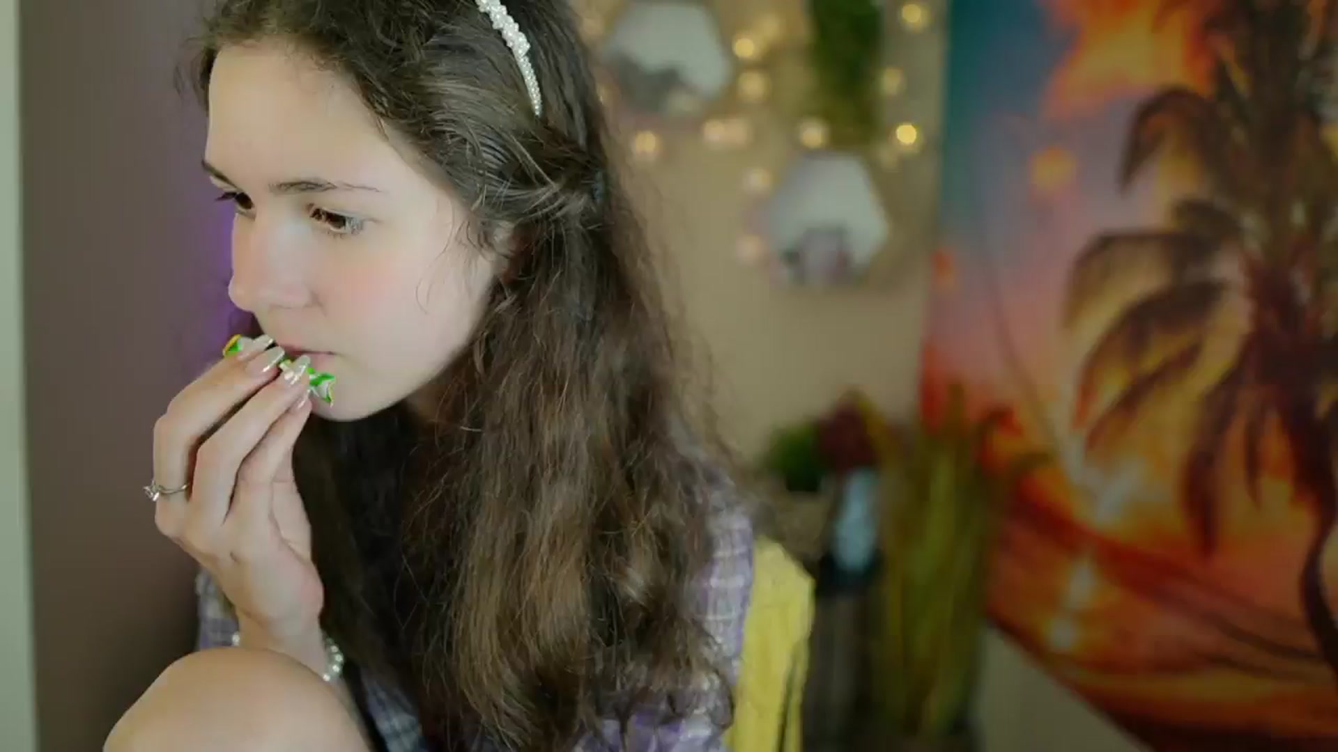 Gallery image thumbnail from Ava__Taylor_'s myfreecams stream on, 11/18/2024, 16:25 image 1 of 20