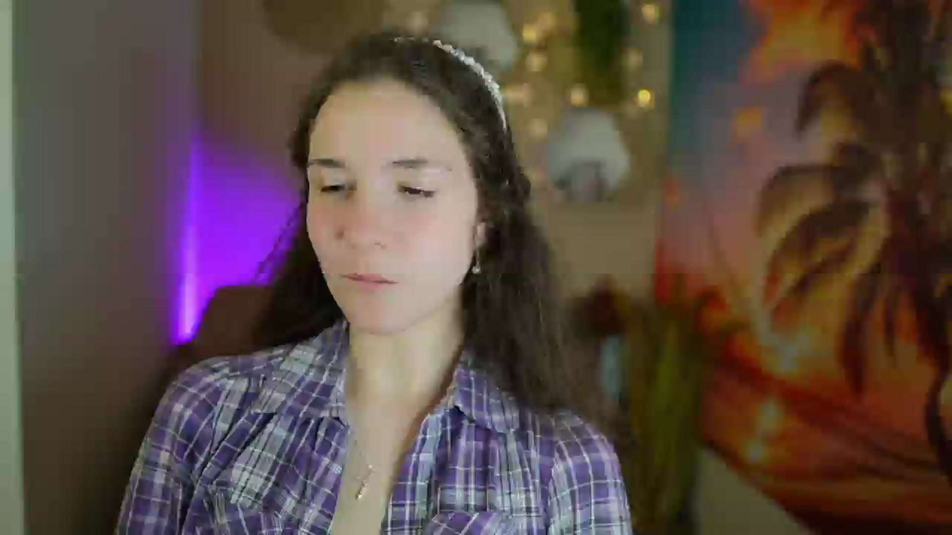 Gallery image thumbnail from Ava__Taylor_'s myfreecams stream on, 11/18/2024, 18:21 image 13 of 20