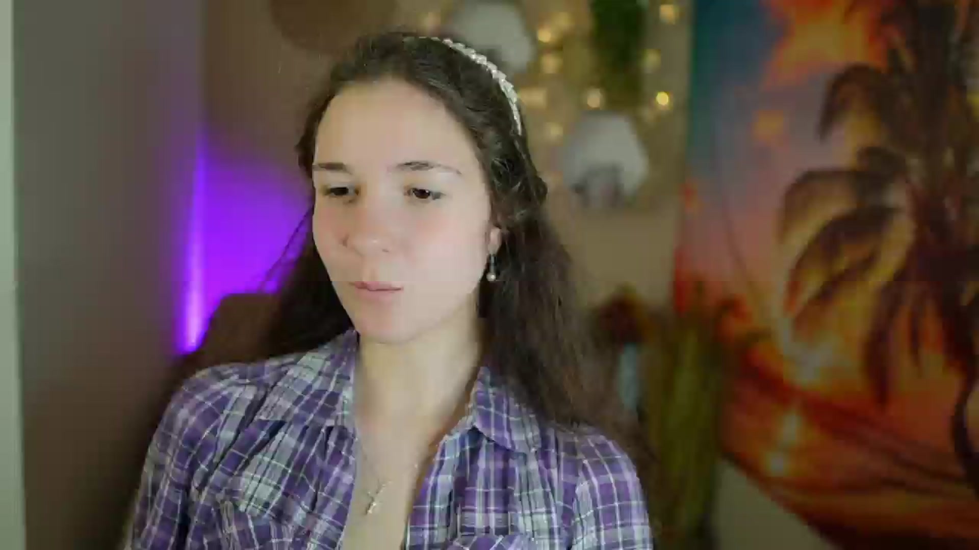 Gallery image thumbnail from Ava__Taylor_'s myfreecams stream on, 11/18/2024, 18:21 image 12 of 20