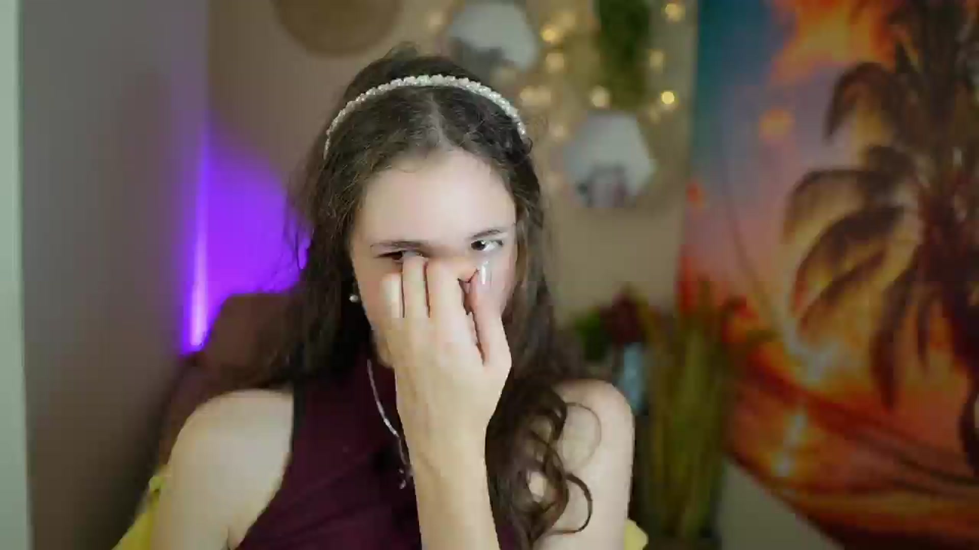 Gallery image thumbnail from Ava__Taylor_'s myfreecams stream on, 11/19/2024, 18:27 image 10 of 20