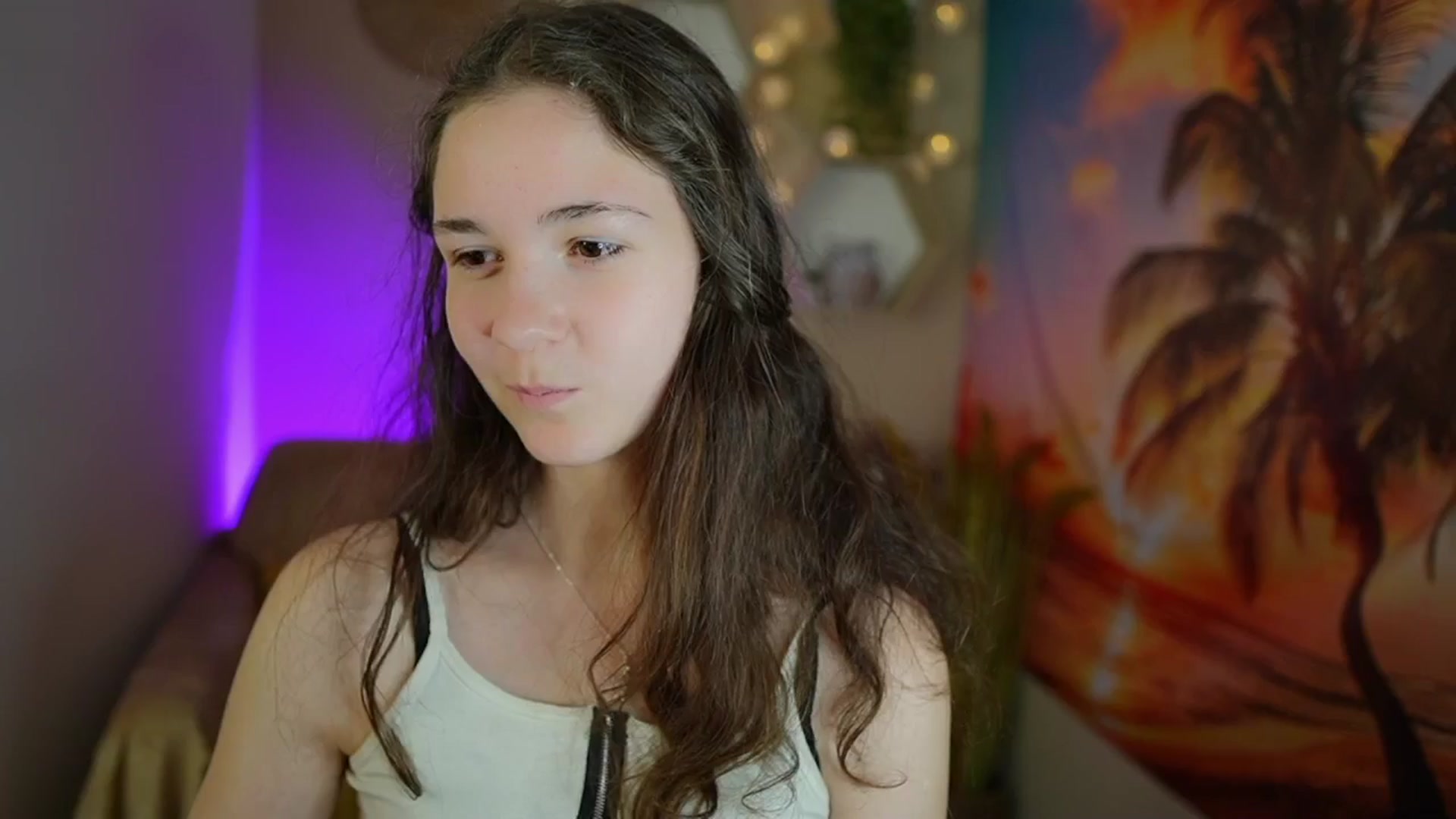 Gallery image thumbnail from Ava__Taylor_'s myfreecams stream on, 11/21/2024, 14:35 image 18 of 20