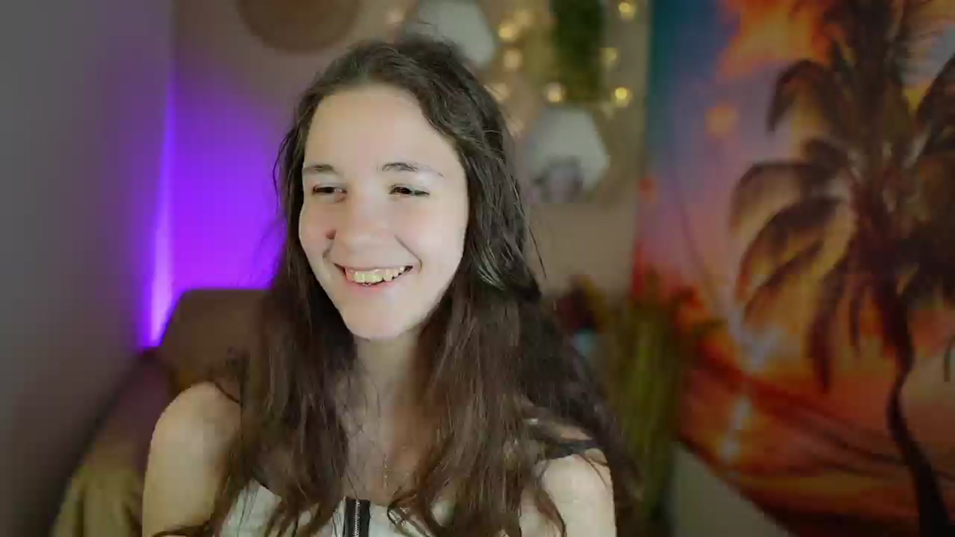 Gallery image thumbnail from Ava__Taylor_'s myfreecams stream on, 11/21/2024, 17:17 image 16 of 20