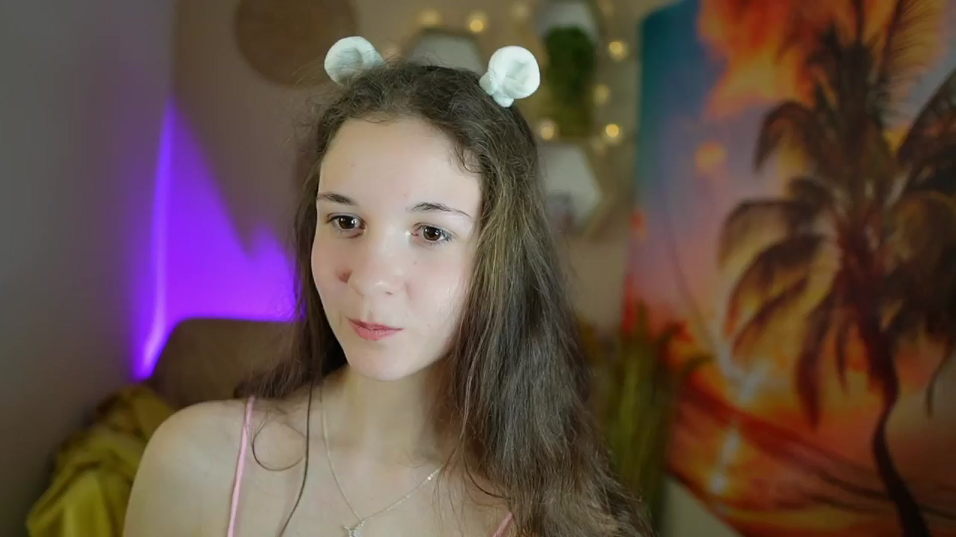 Gallery image thumbnail from Ava__Taylor_'s myfreecams stream on, 11/30/2024, 14:46 image 10 of 20
