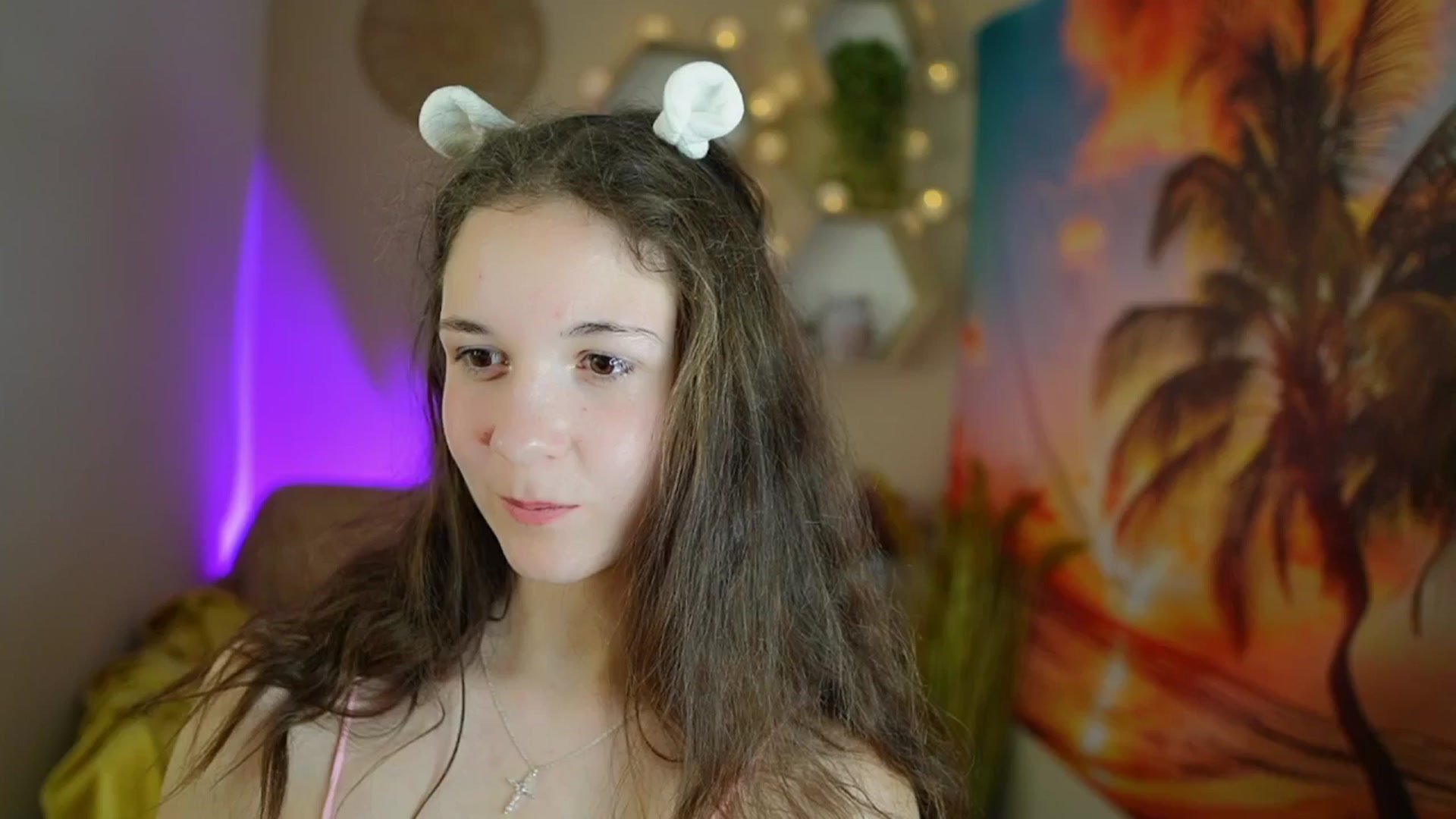 Gallery image thumbnail from Ava__Taylor_'s myfreecams stream on, 11/30/2024, 14:46 image 20 of 20