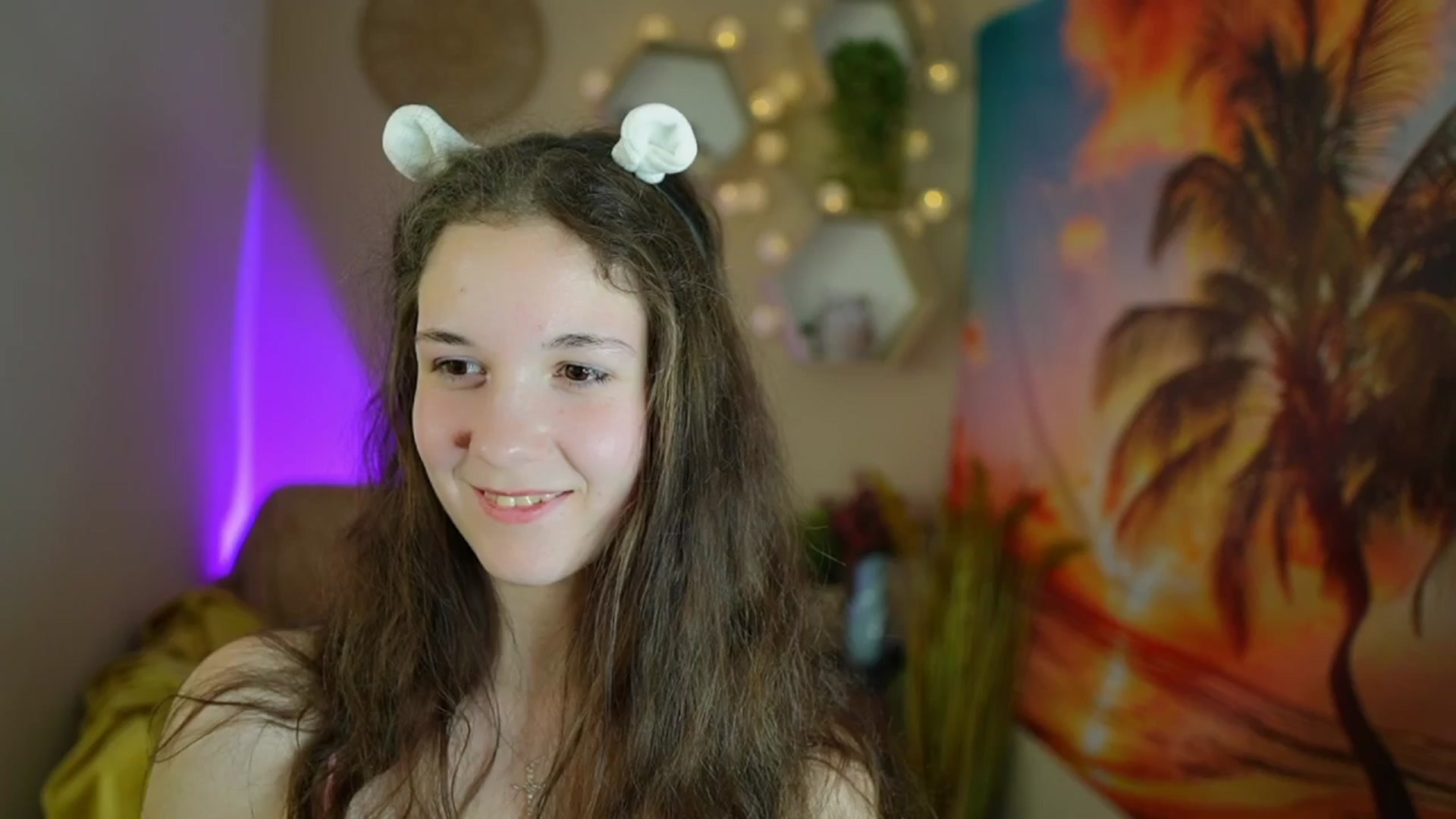 Gallery image thumbnail from Ava__Taylor_'s myfreecams stream on, 11/30/2024, 15:51 image 18 of 20