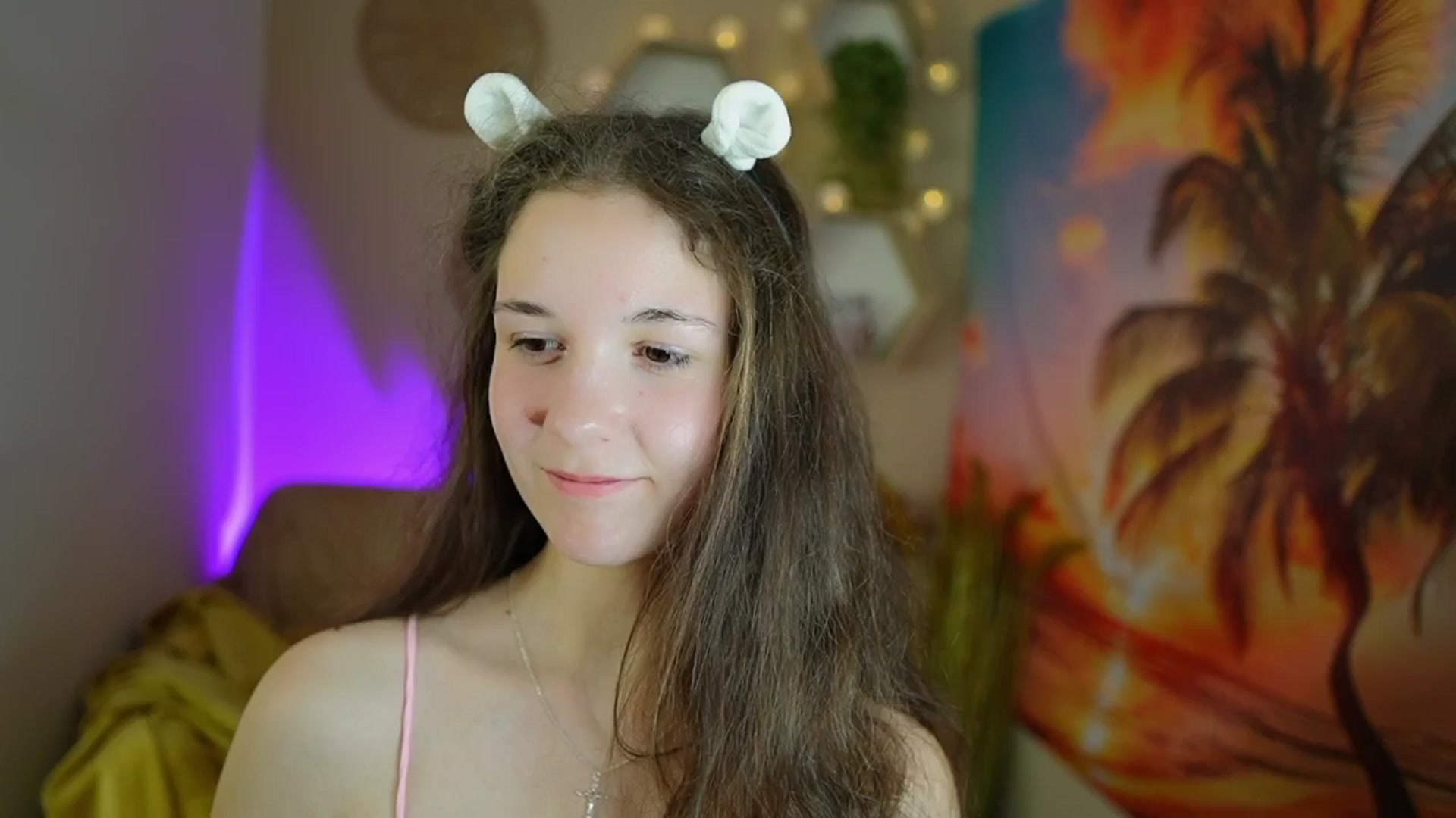 Gallery image thumbnail from Ava__Taylor_'s myfreecams stream on, 11/30/2024, 15:51 image 8 of 20