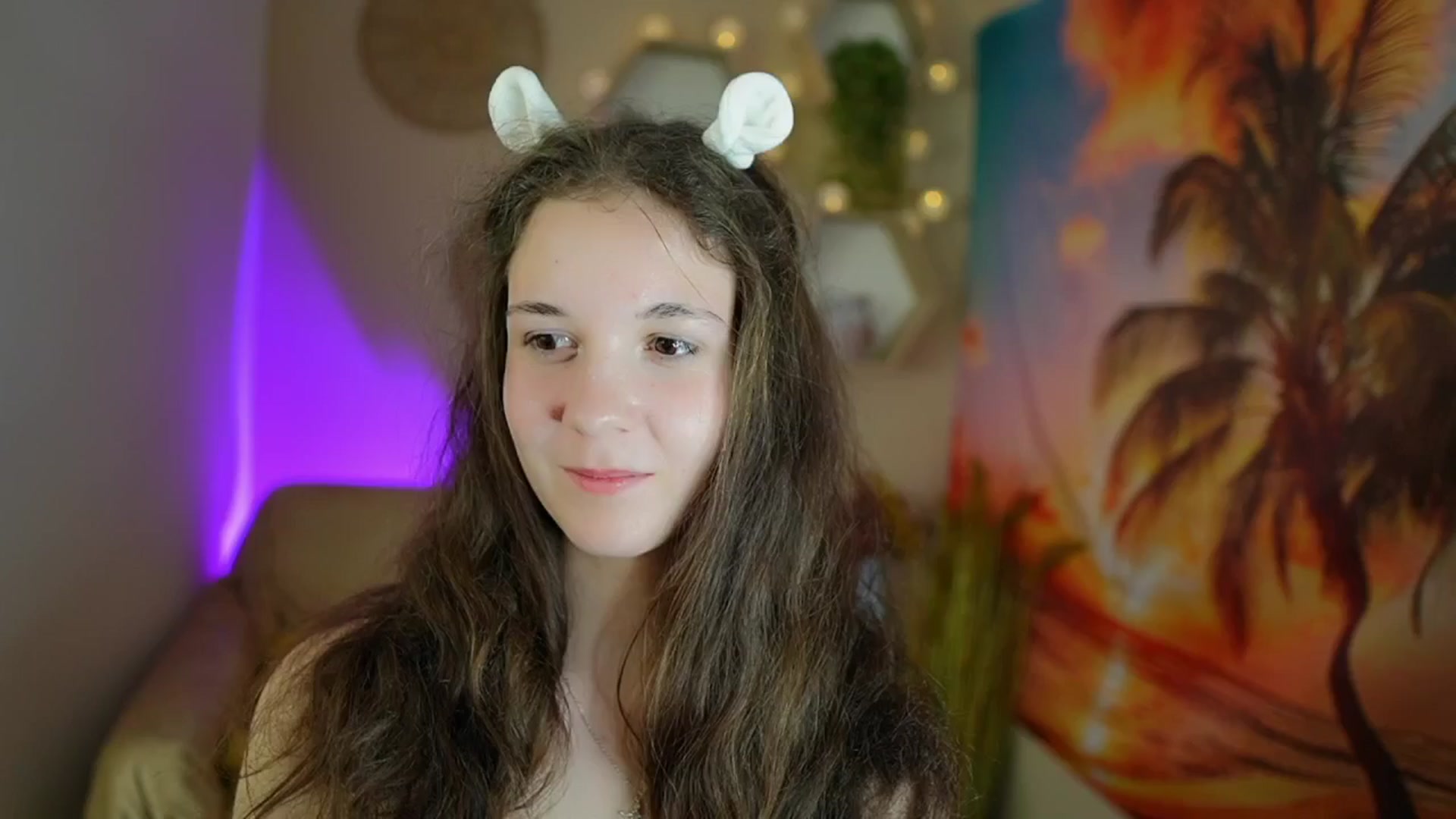 Gallery image thumbnail from Ava__Taylor_'s myfreecams stream on, 11/30/2024, 19:04 image 19 of 20
