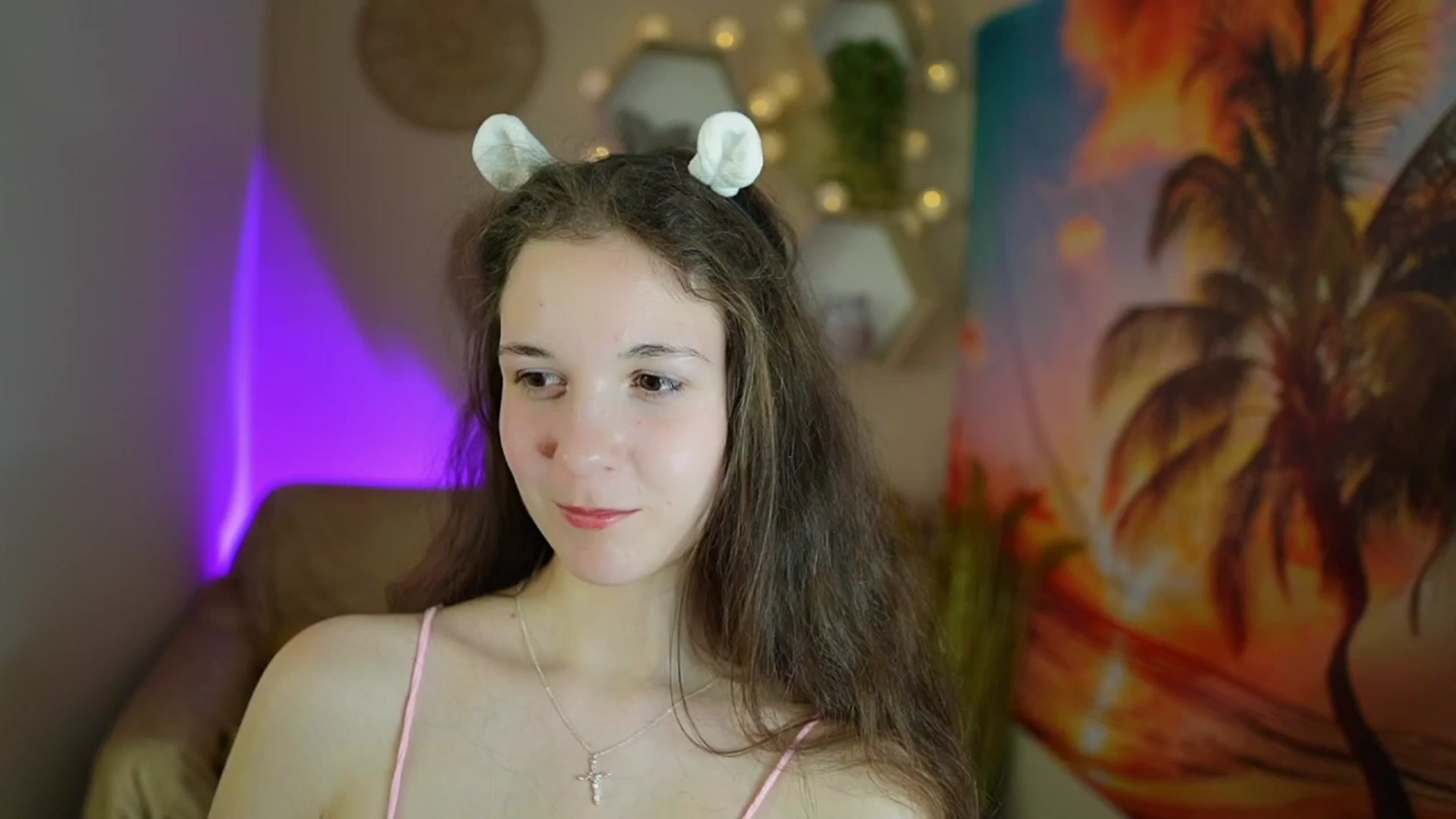 Gallery image thumbnail from Ava__Taylor_'s myfreecams stream on, 11/30/2024, 19:04 image 13 of 20