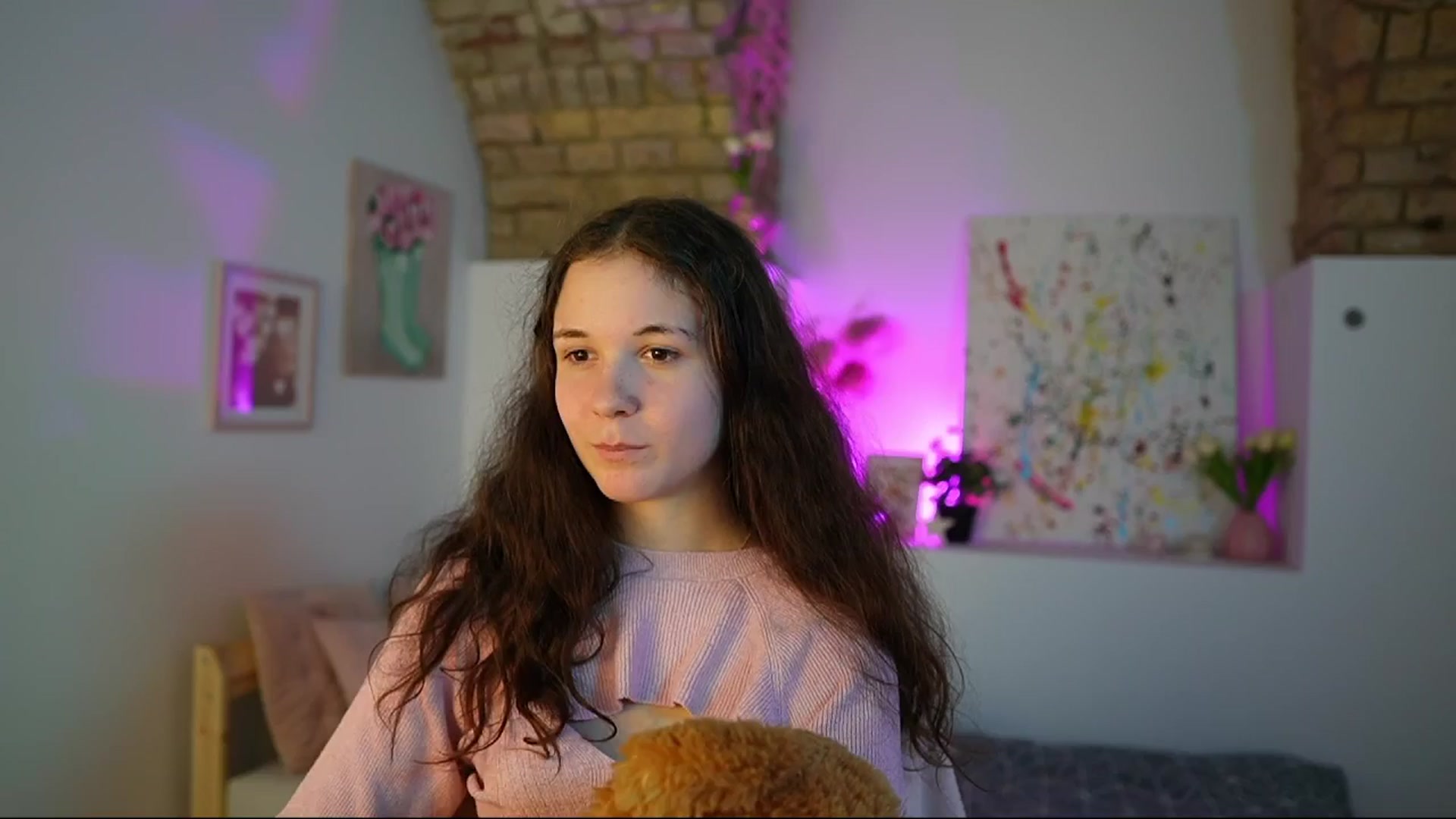 Gallery image thumbnail from Ava__Taylor_'s myfreecams stream on, 12/02/2024, 14:49 image 9 of 20