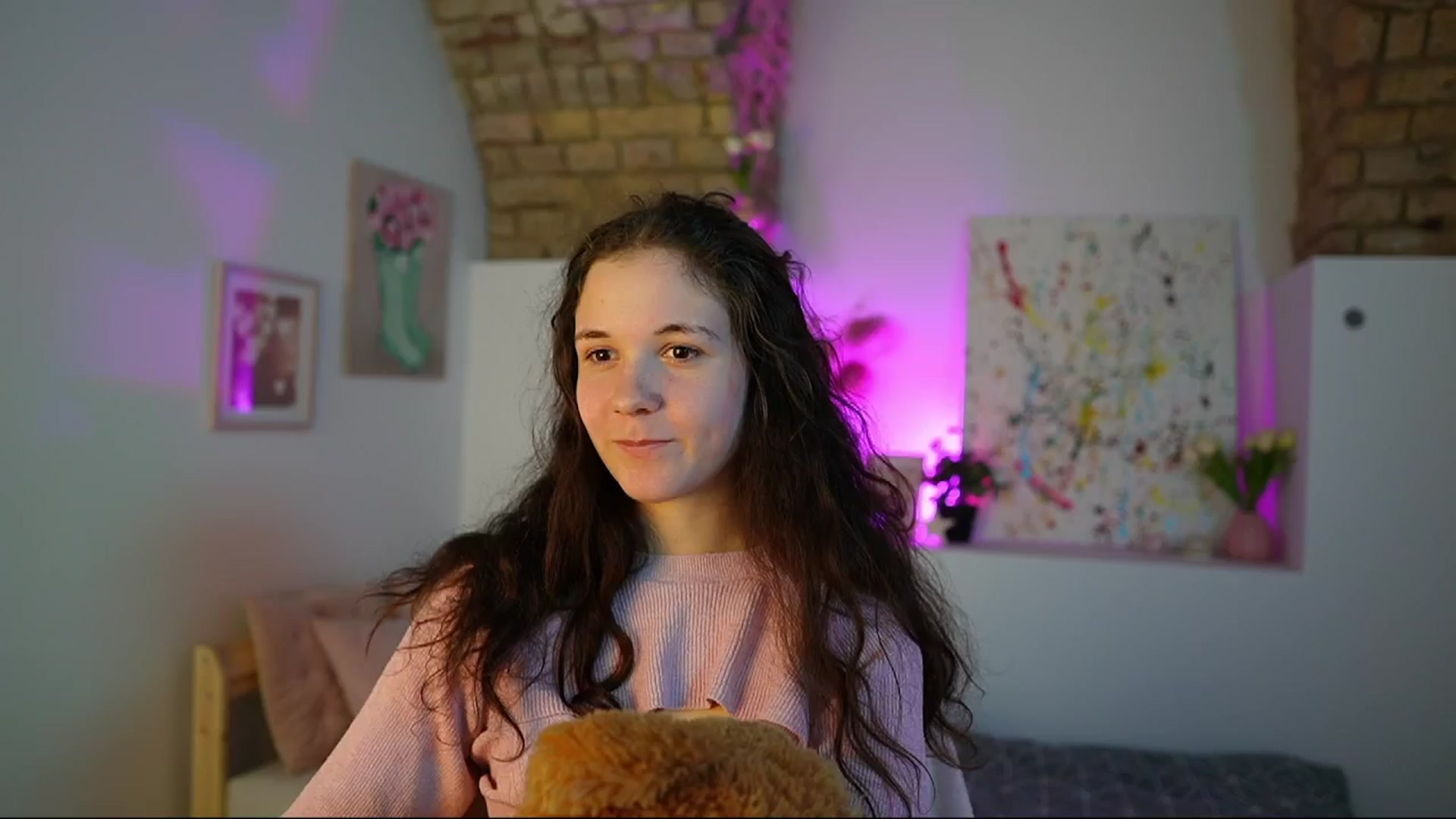 Gallery image thumbnail from Ava__Taylor_'s myfreecams stream on, 12/02/2024, 14:49 image 16 of 20