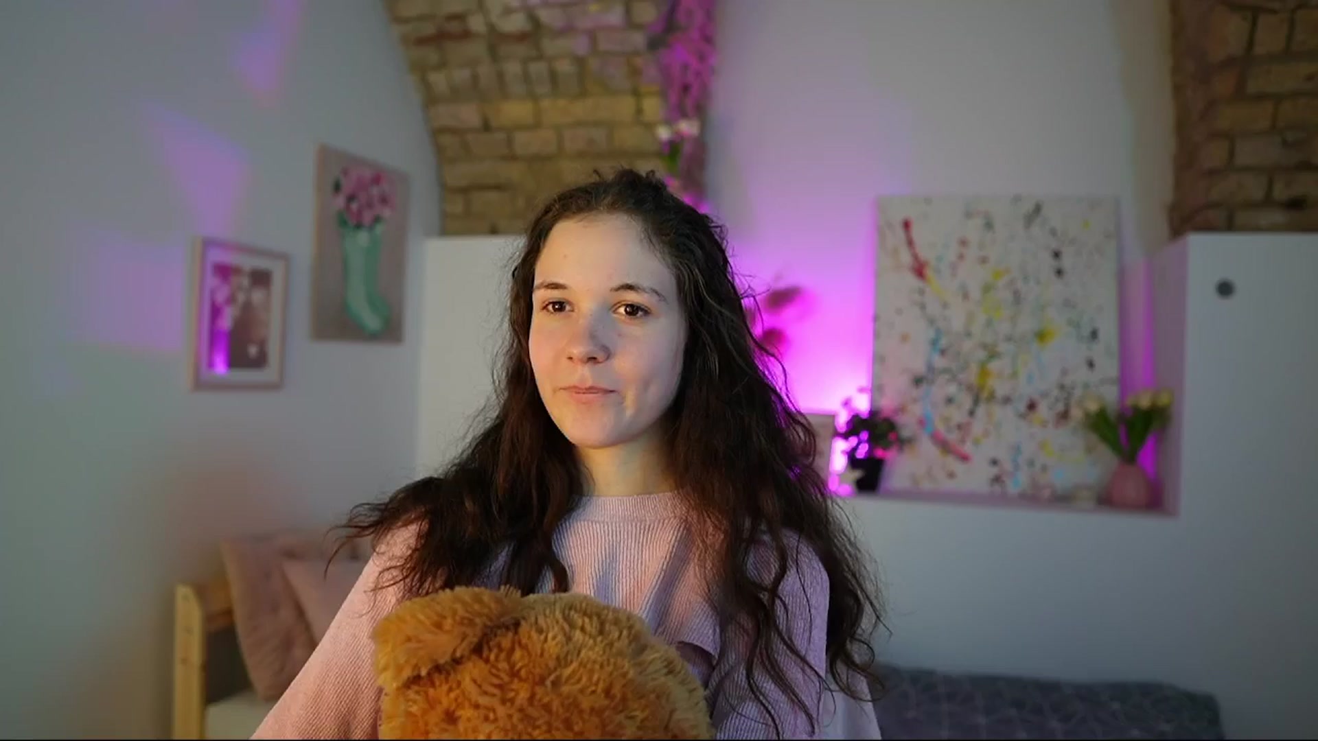 Gallery image thumbnail from Ava__Taylor_'s myfreecams stream on, 12/02/2024, 14:49 image 13 of 20