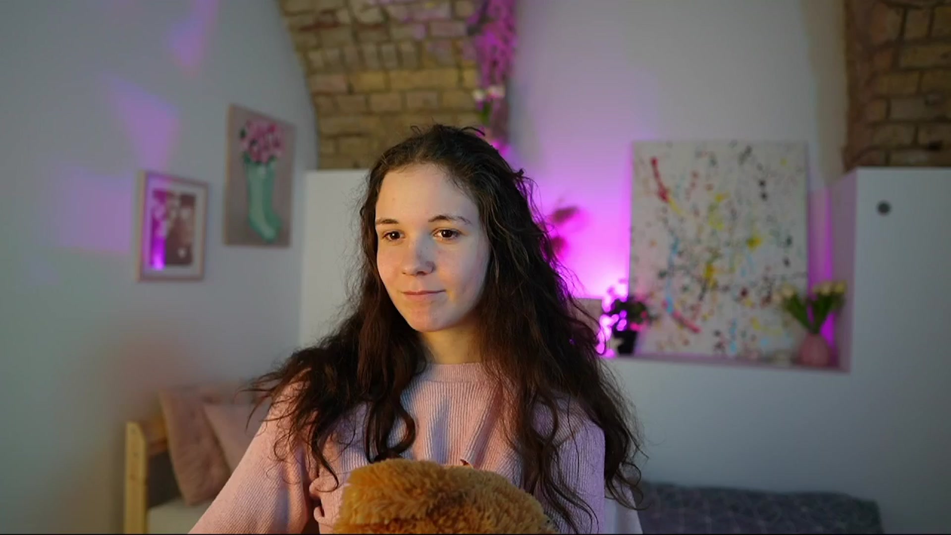 Gallery image thumbnail from Ava__Taylor_'s myfreecams stream on, 12/02/2024, 14:49 image 20 of 20