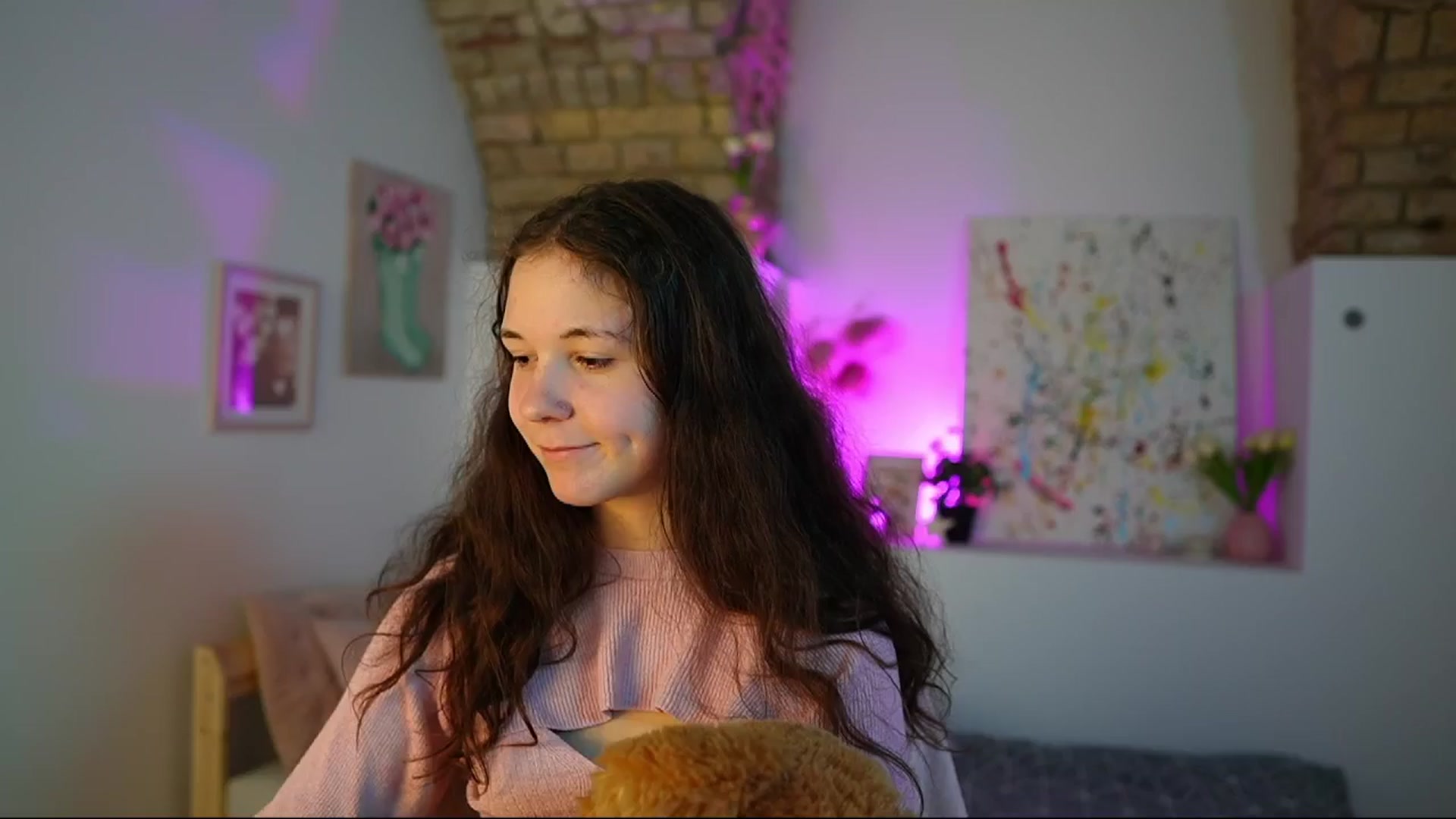 Gallery image thumbnail from Ava__Taylor_'s myfreecams stream on, 12/02/2024, 14:49 image 3 of 20