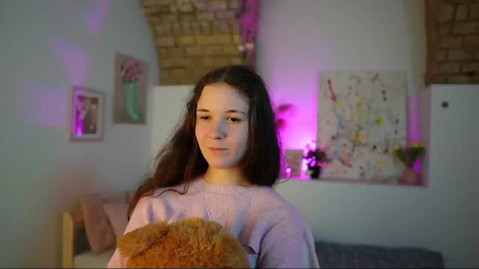 Gallery image thumbnail from Ava__Taylor_'s myfreecams stream on, 12/02/2024, 16:10 image 9 of 20