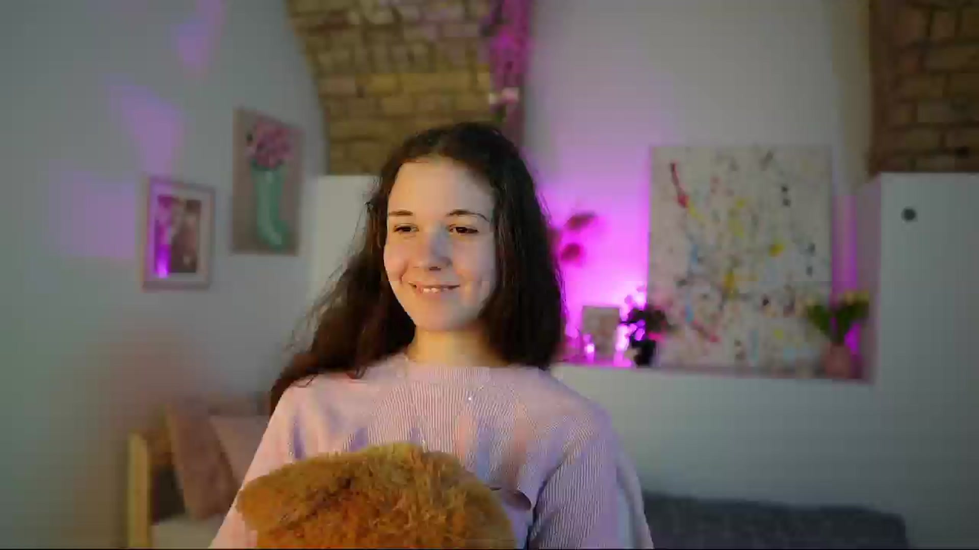 Gallery image thumbnail from Ava__Taylor_'s myfreecams stream on, 12/02/2024, 16:10 image 7 of 20
