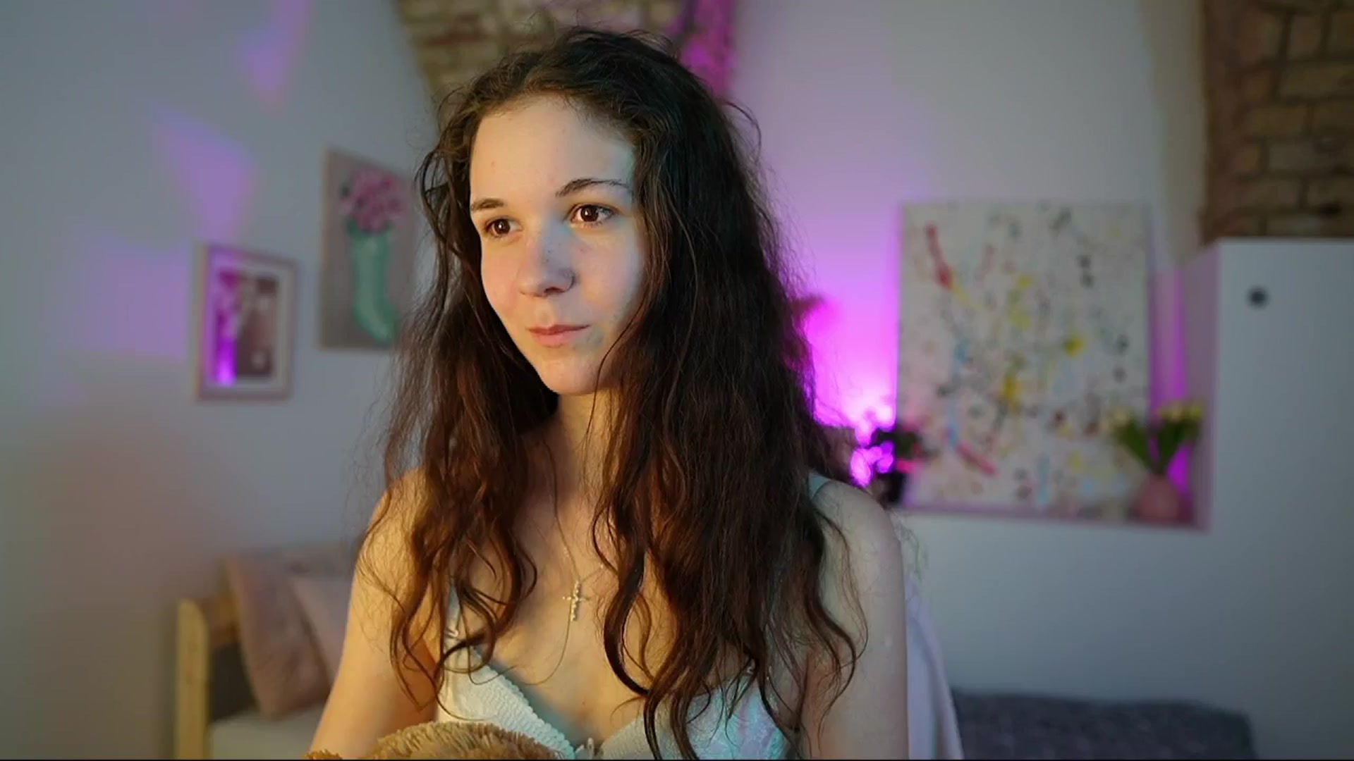 Gallery image thumbnail from Ava__Taylor_'s myfreecams stream on, 12/02/2024, 16:10 image 18 of 20
