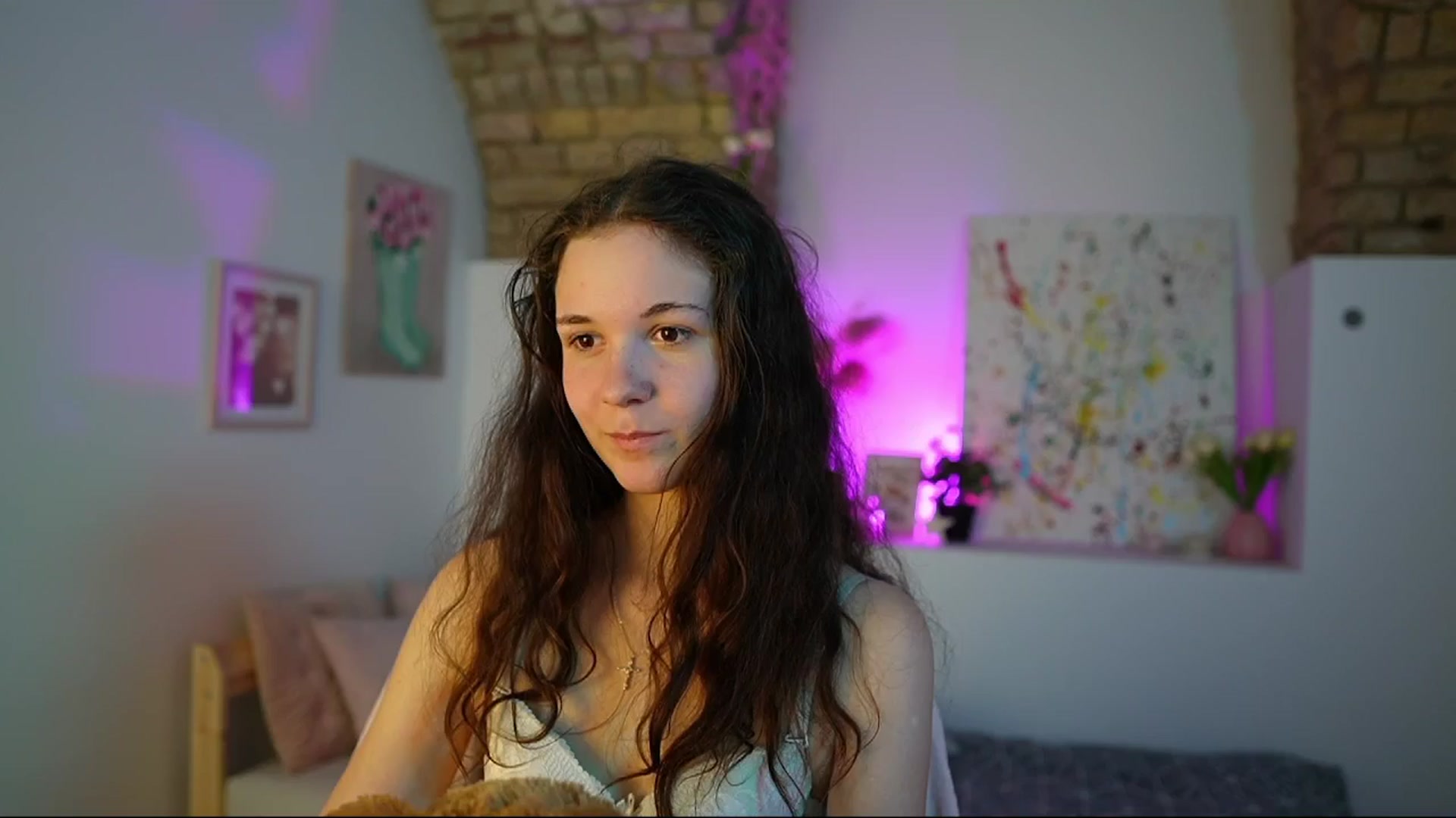 Gallery image thumbnail from Ava__Taylor_'s myfreecams stream on, 12/02/2024, 16:10 image 19 of 20