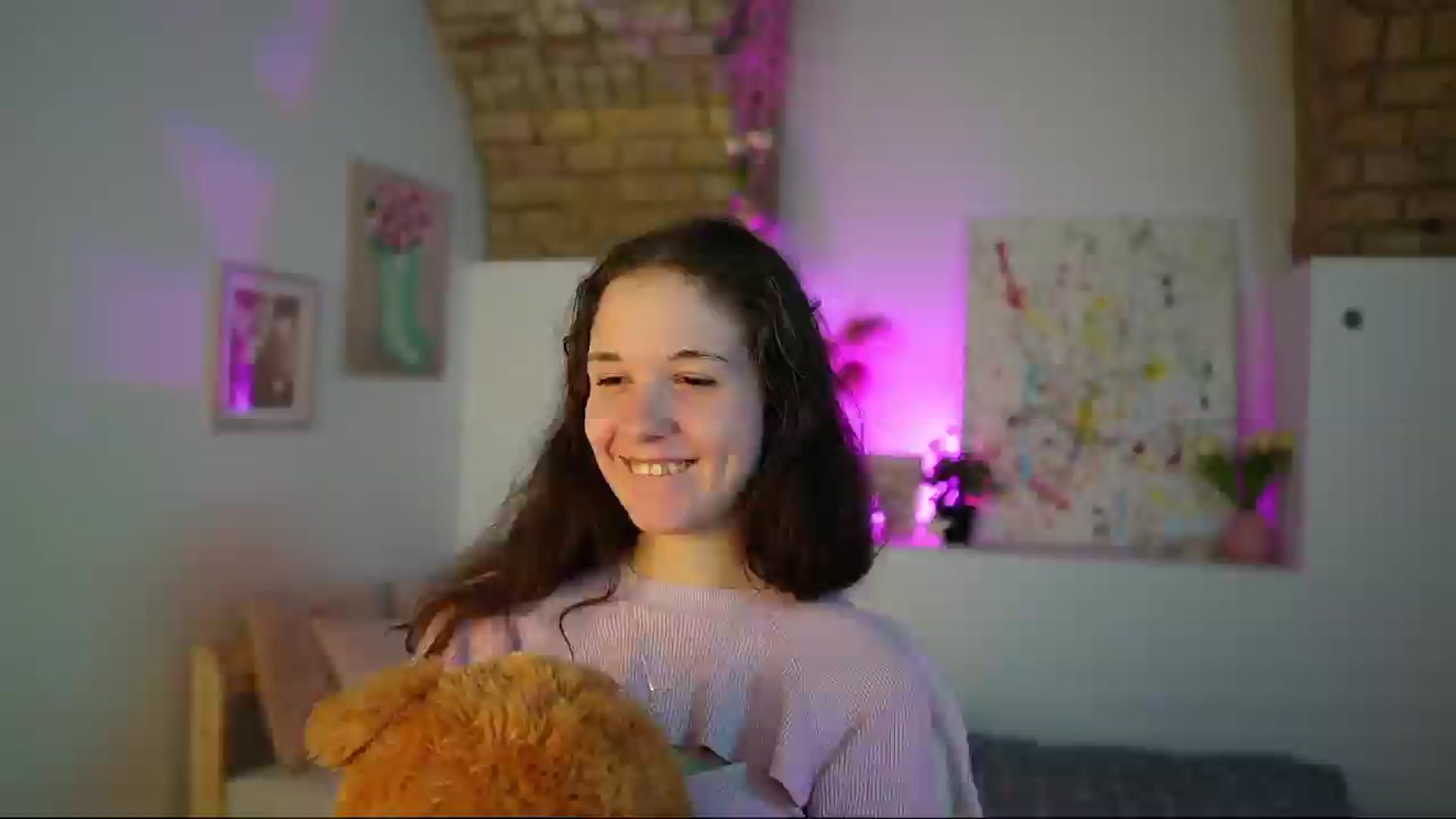 Gallery image thumbnail from Ava__Taylor_'s myfreecams stream on, 12/02/2024, 16:10 image 15 of 20
