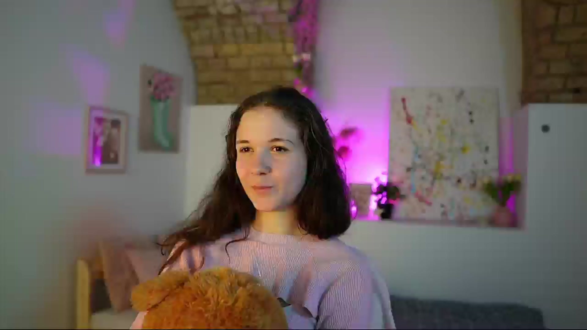 Gallery image thumbnail from Ava__Taylor_'s myfreecams stream on, 12/02/2024, 16:10 image 14 of 20