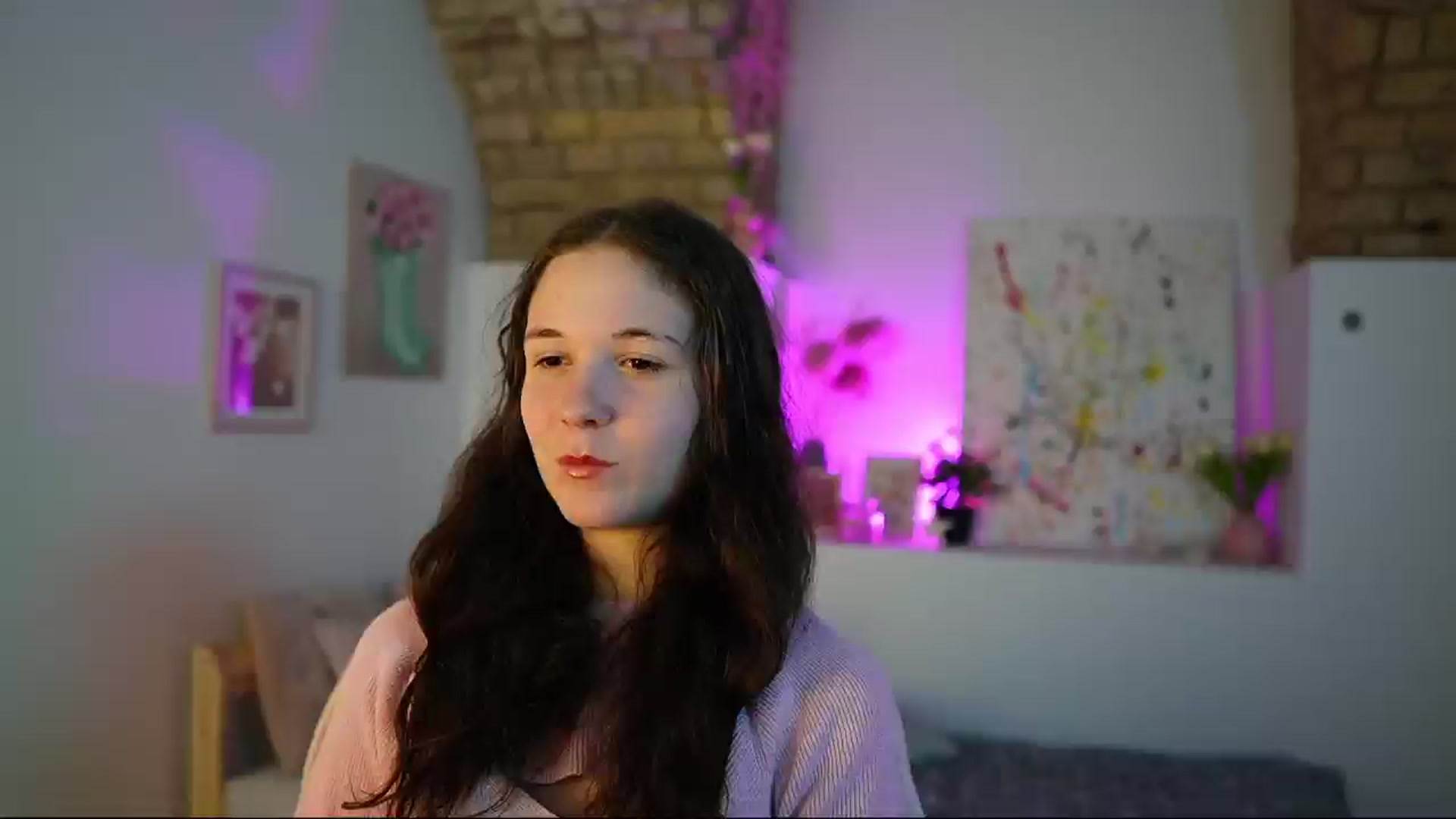 Gallery image thumbnail from Ava__Taylor_'s myfreecams stream on, 12/02/2024, 16:53 image 5 of 20
