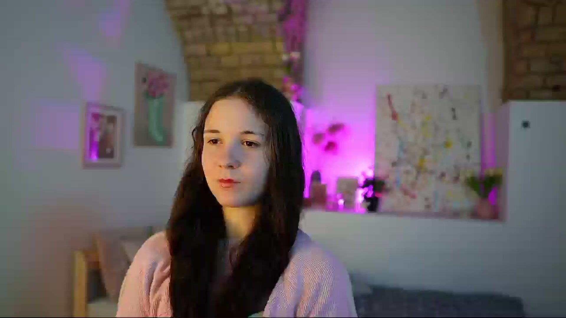 Gallery image thumbnail from Ava__Taylor_'s myfreecams stream on, 12/02/2024, 16:53 image 11 of 20