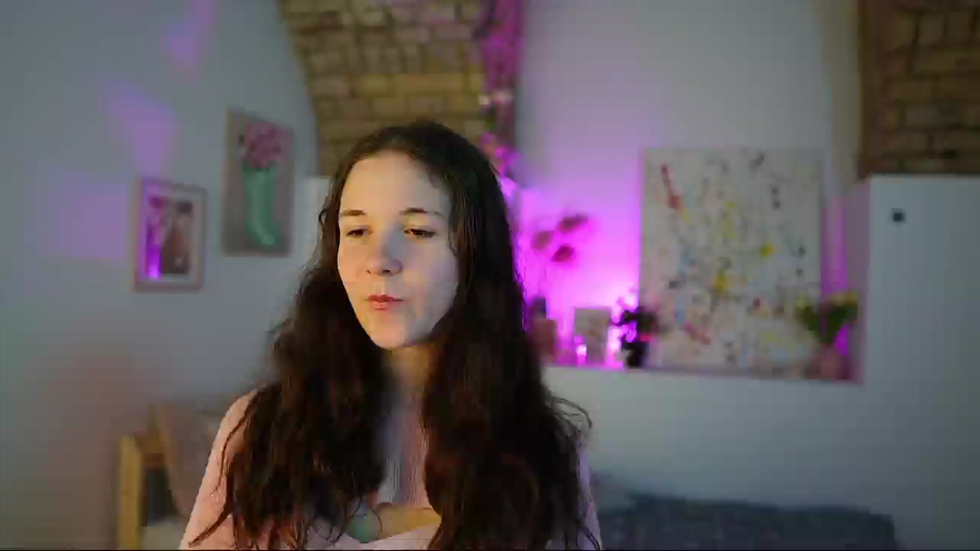 Gallery image thumbnail from Ava__Taylor_'s myfreecams stream on, 12/02/2024, 16:53 image 18 of 20
