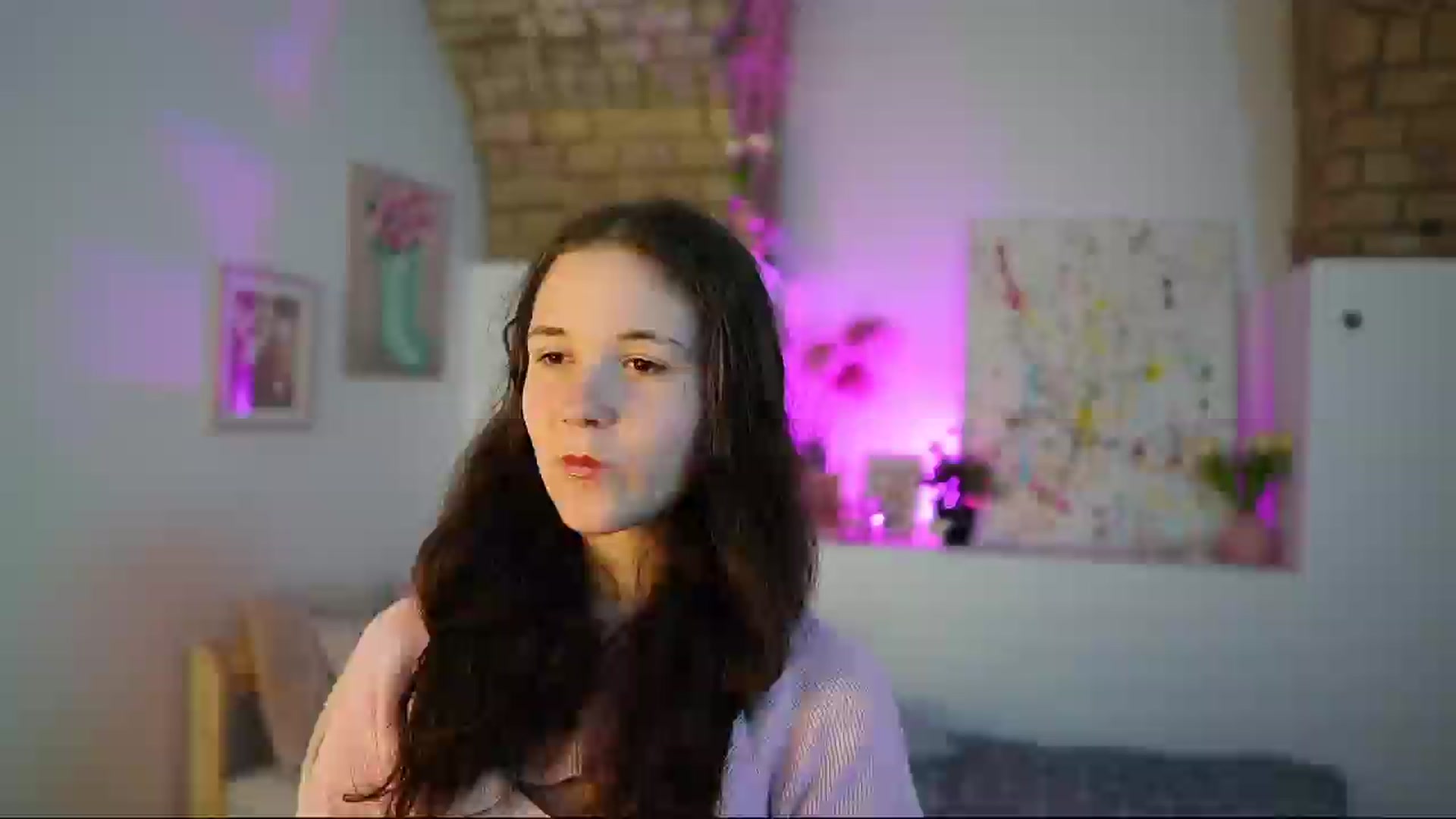 Gallery image thumbnail from Ava__Taylor_'s myfreecams stream on, 12/02/2024, 16:53 image 8 of 20