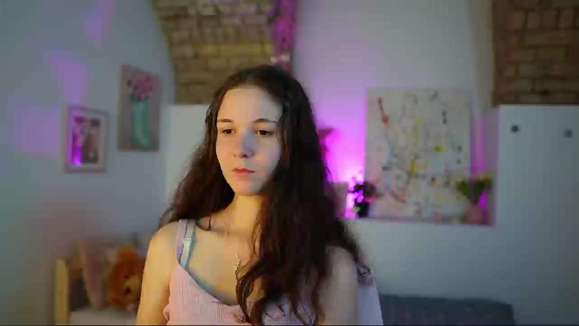 Gallery image thumbnail from Ava__Taylor_'s myfreecams stream on, 12/02/2024, 17:41 image 16 of 20