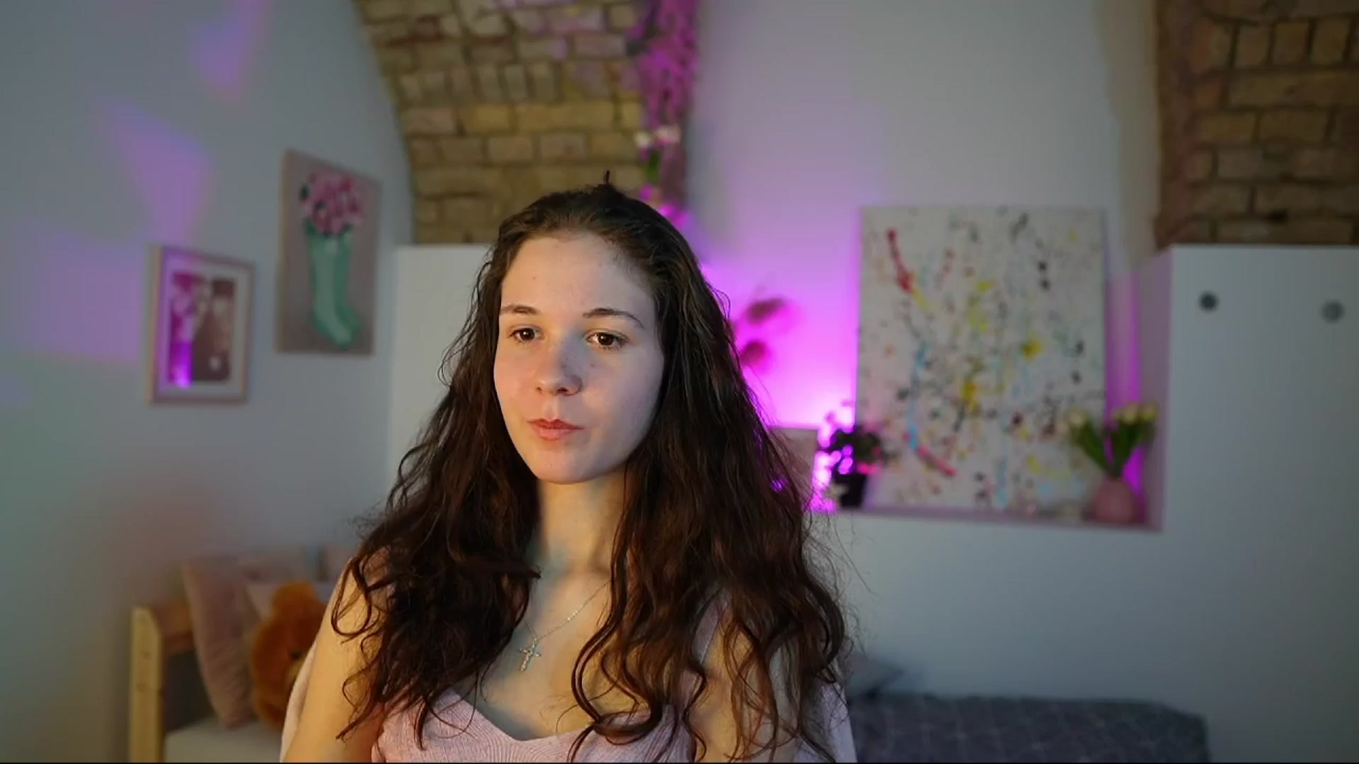 Gallery image thumbnail from Ava__Taylor_'s myfreecams stream on, 12/02/2024, 19:19 image 6 of 20