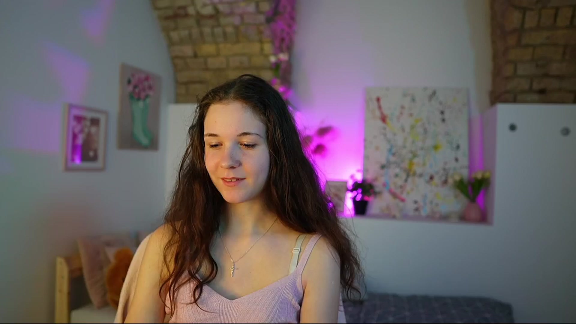 Gallery image thumbnail from Ava__Taylor_'s myfreecams stream on, 12/02/2024, 19:58 image 3 of 20