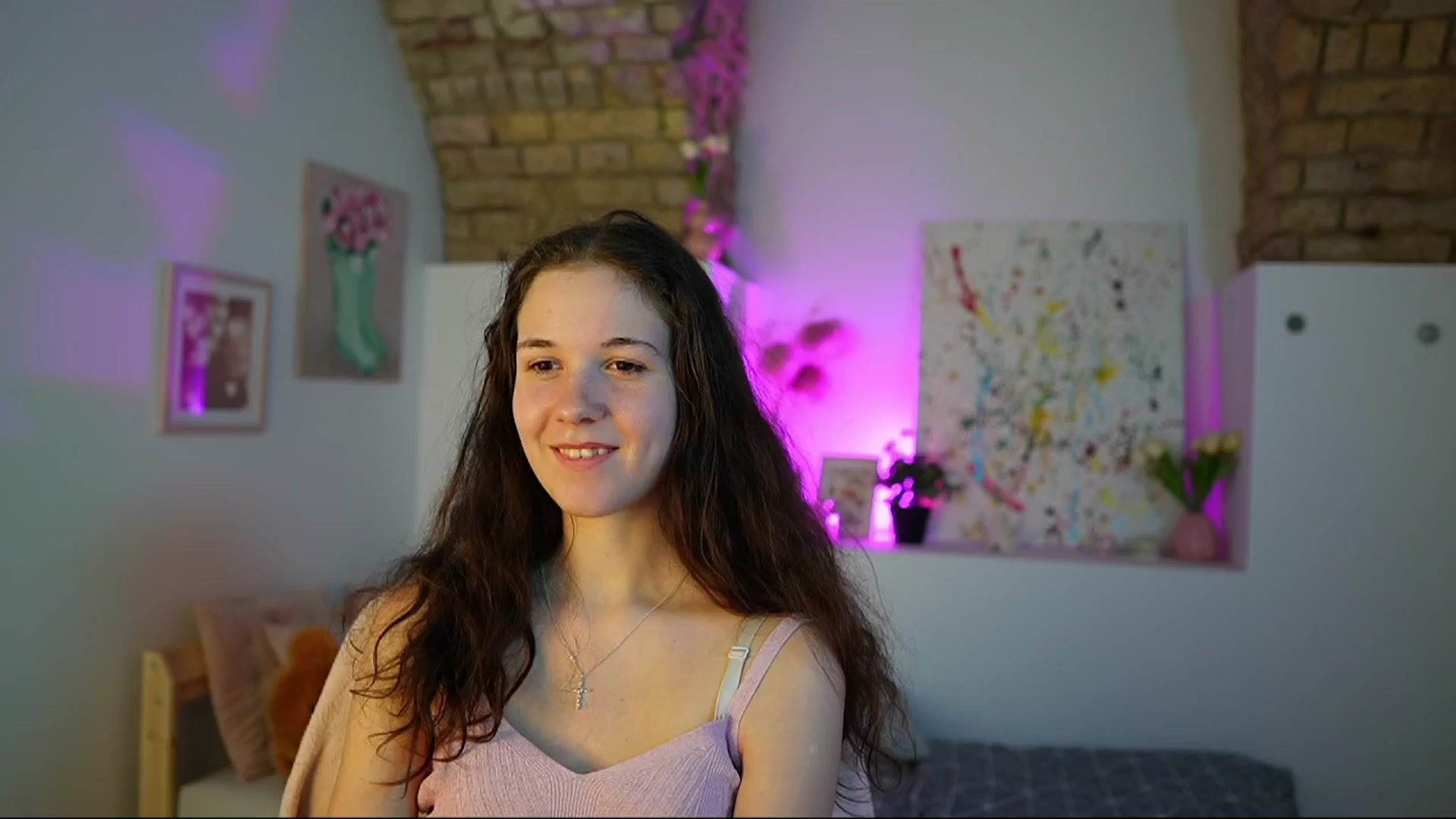 Gallery image thumbnail from Ava__Taylor_'s myfreecams stream on, 12/02/2024, 19:58 image 16 of 20