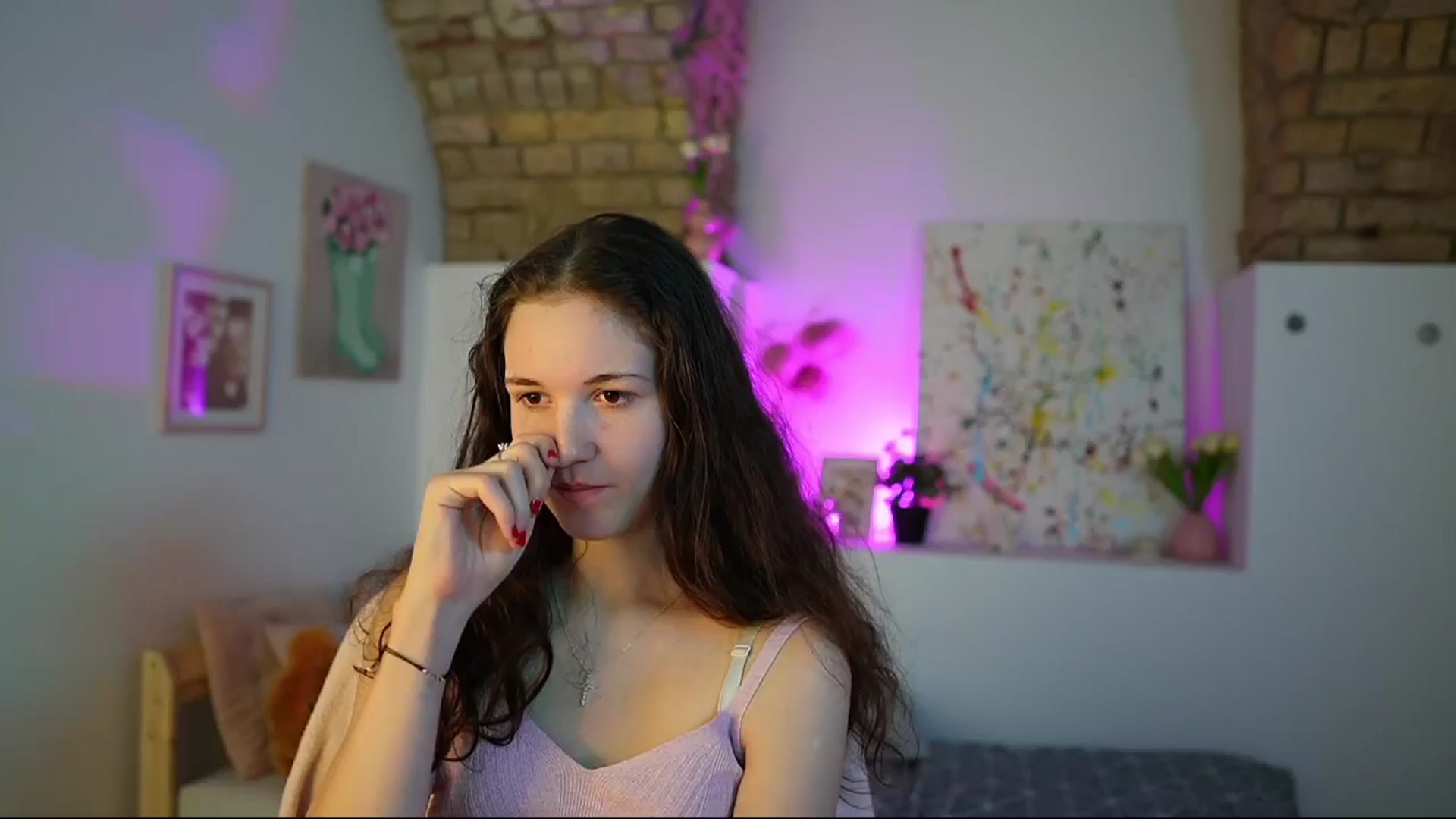 Gallery image thumbnail from Ava__Taylor_'s myfreecams stream on, 12/02/2024, 19:58 image 19 of 20
